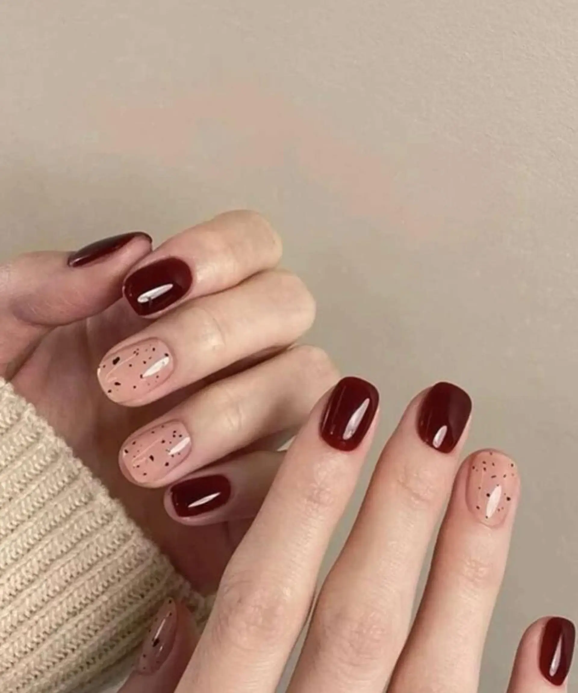 ネイル ジェルネイル ニュアンスネイル パラジェル ハンドネイル PURE NAILのネイルデザイン