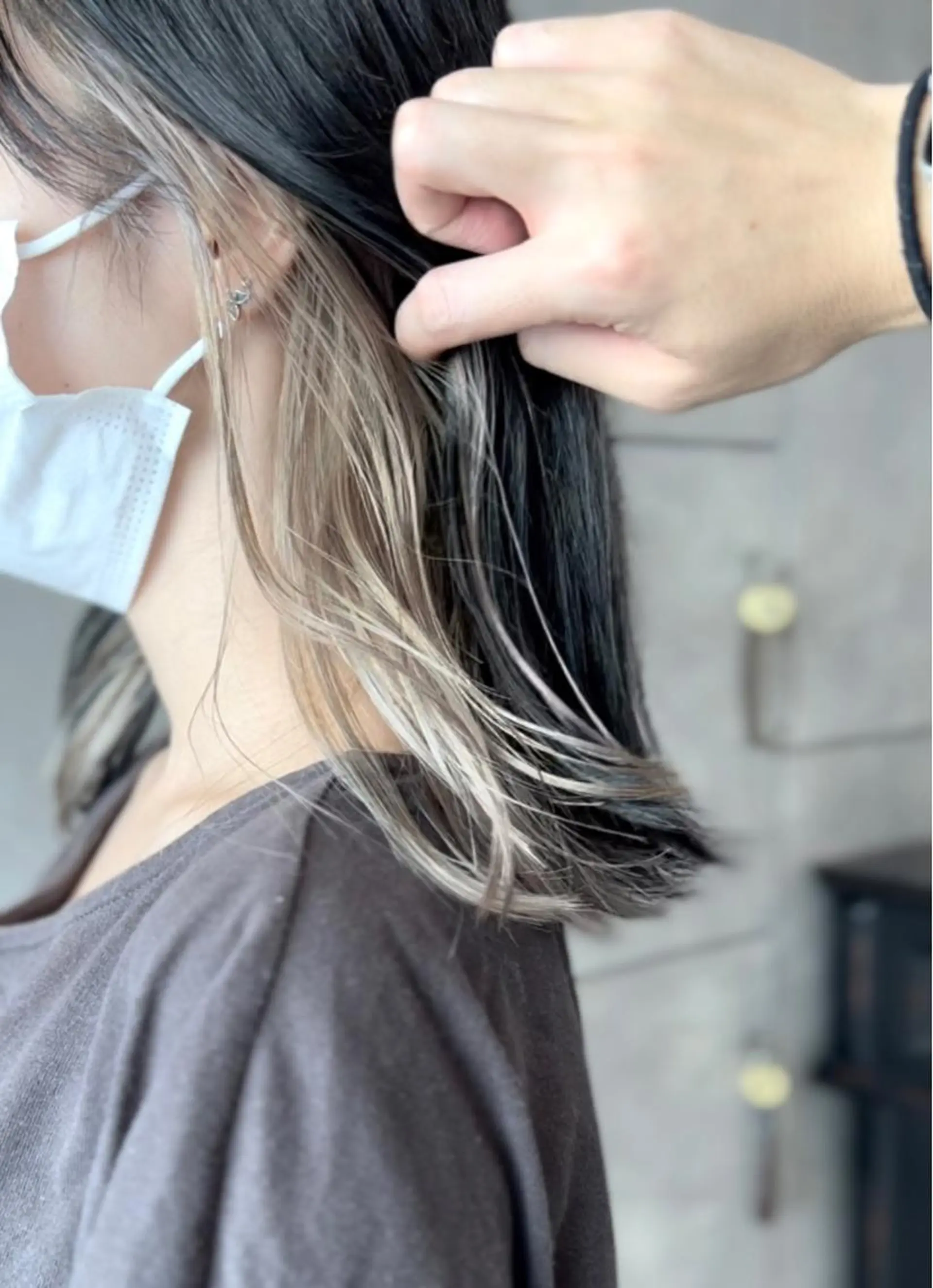 ミディアム カラー ヘアアレンジ ネイル ヘアカラー トリートメント ヘッドスパ ヘアセット 🌈インナーカラー ‘ショウマ’🌈のヘアスタイル