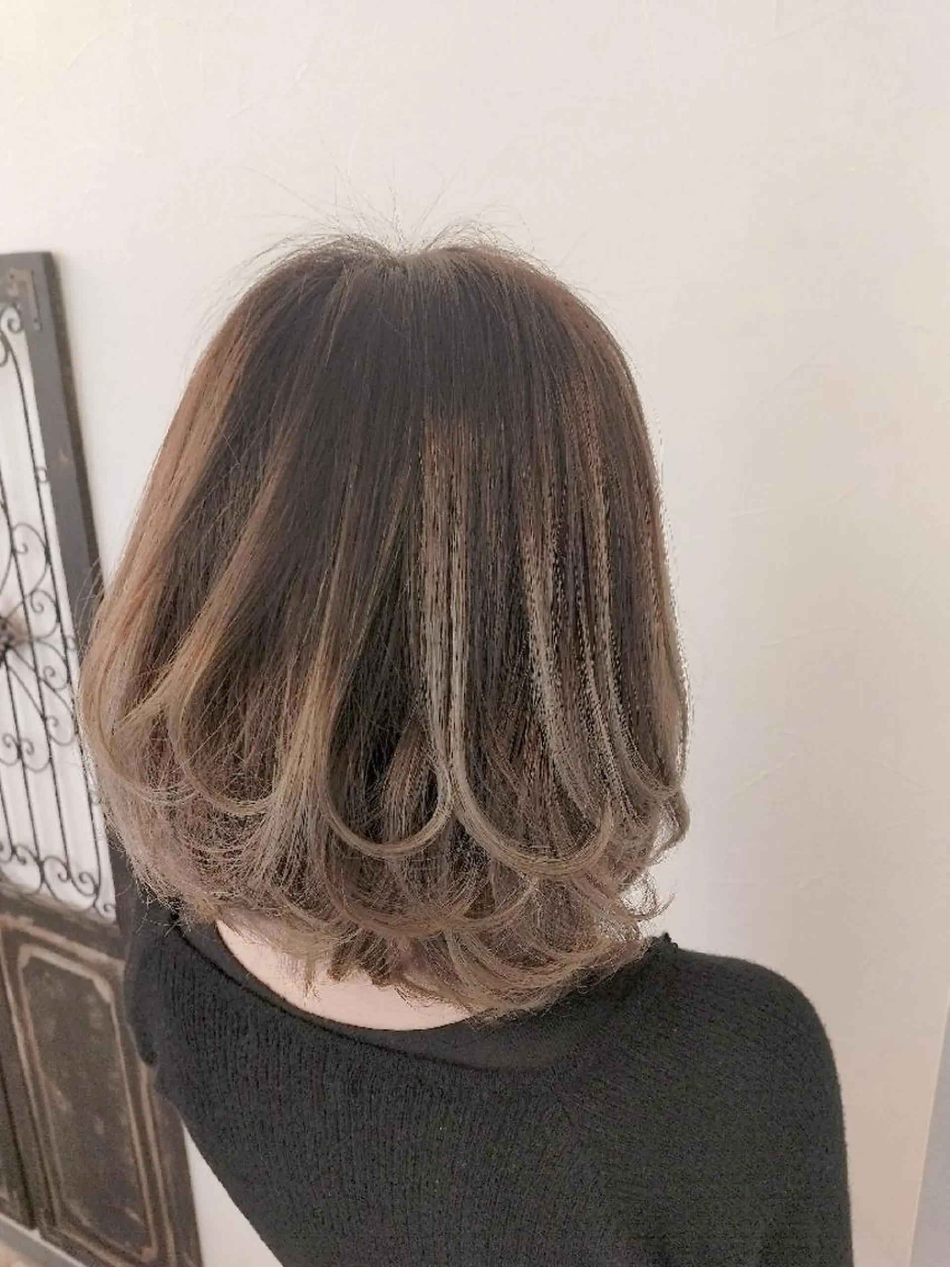 ミディアム カラー バレイヤージュ ブリーチ ブラウンカラー ダークグレー メッシュ Lilith所属・デザインカラー 髪質改善Lilithのその他イメージ