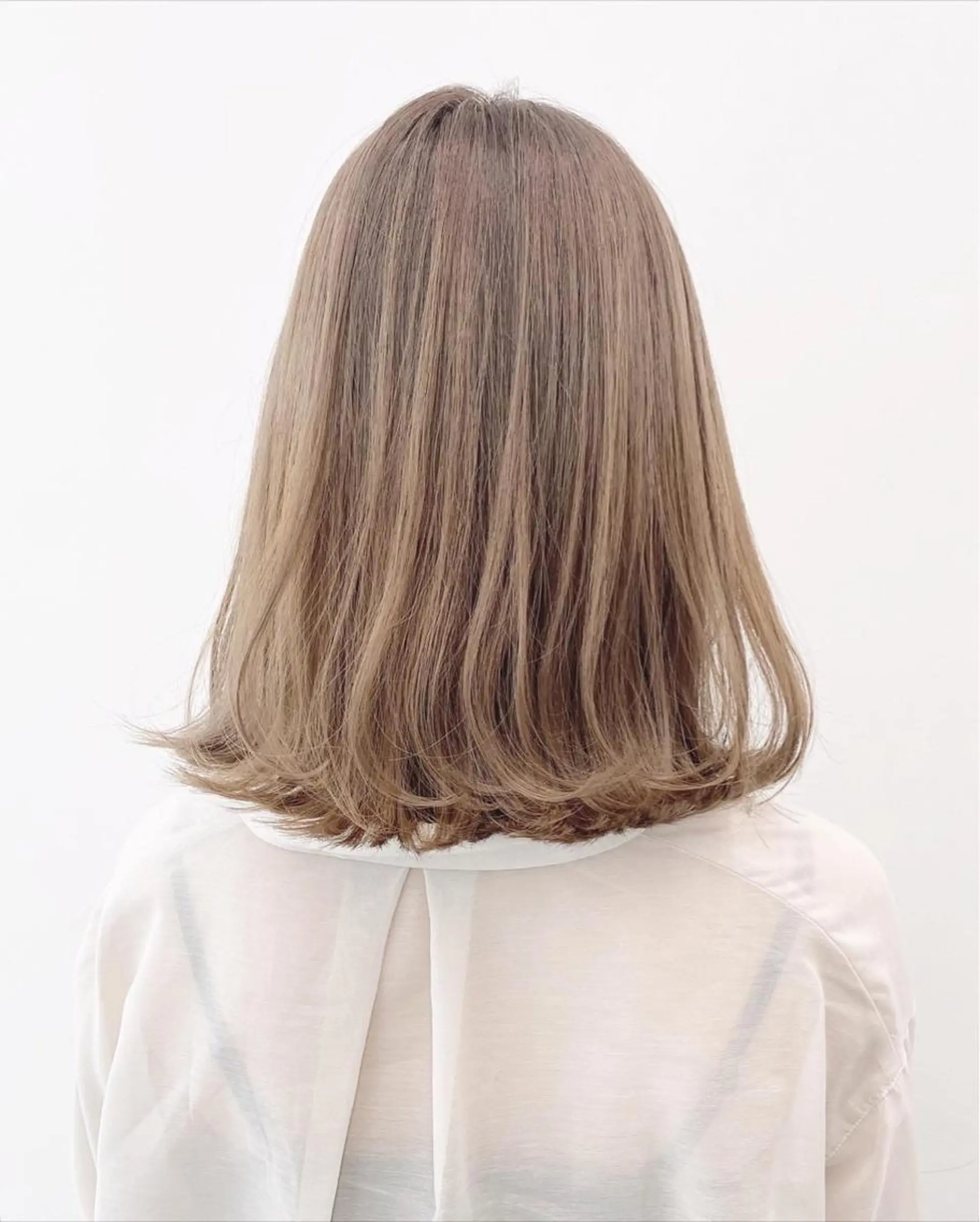 ミディアム カラー ヘアアレンジ ベージュカラー ショコラベージュ ダブルカラー ヘアカラー トリートメント 🦄インナーカラー 🦄貫井彩花のヘアスタイル