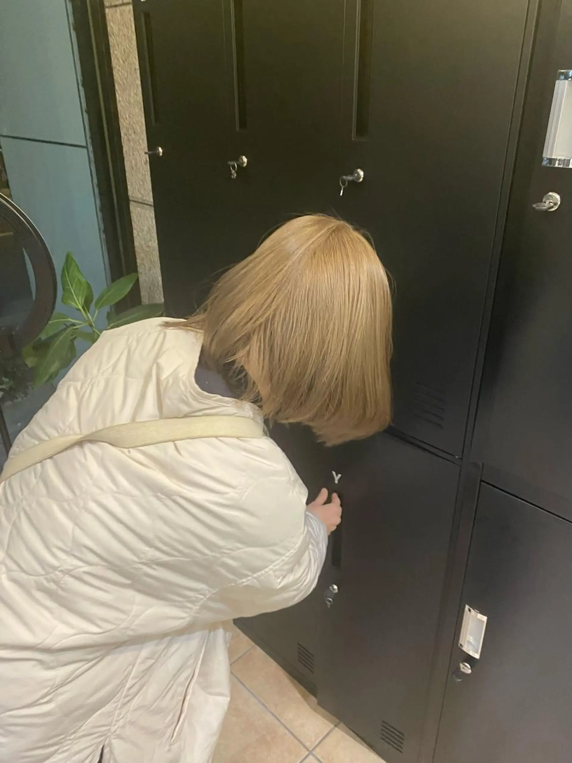 ミディアム カラー ヘアカラー 西田辺/ タカスナオヤのヘアスタイル