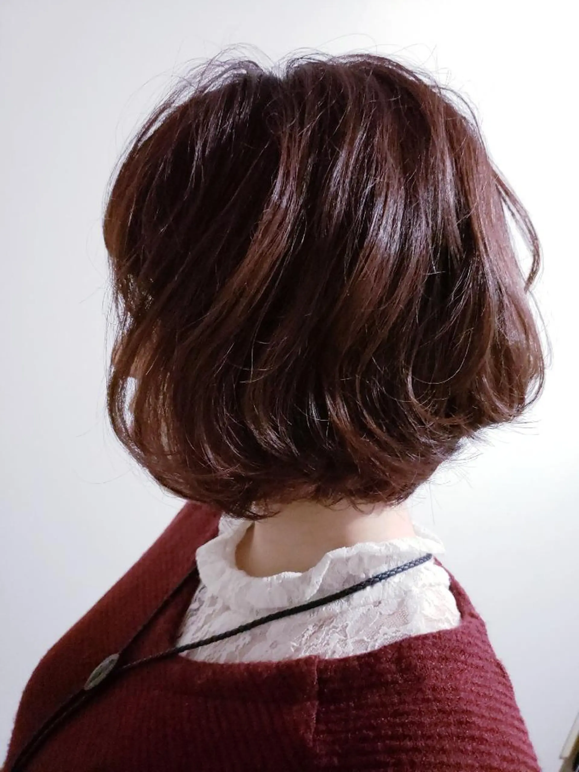 ミディアム パーマ 饒平名 知也のヘアスタイル