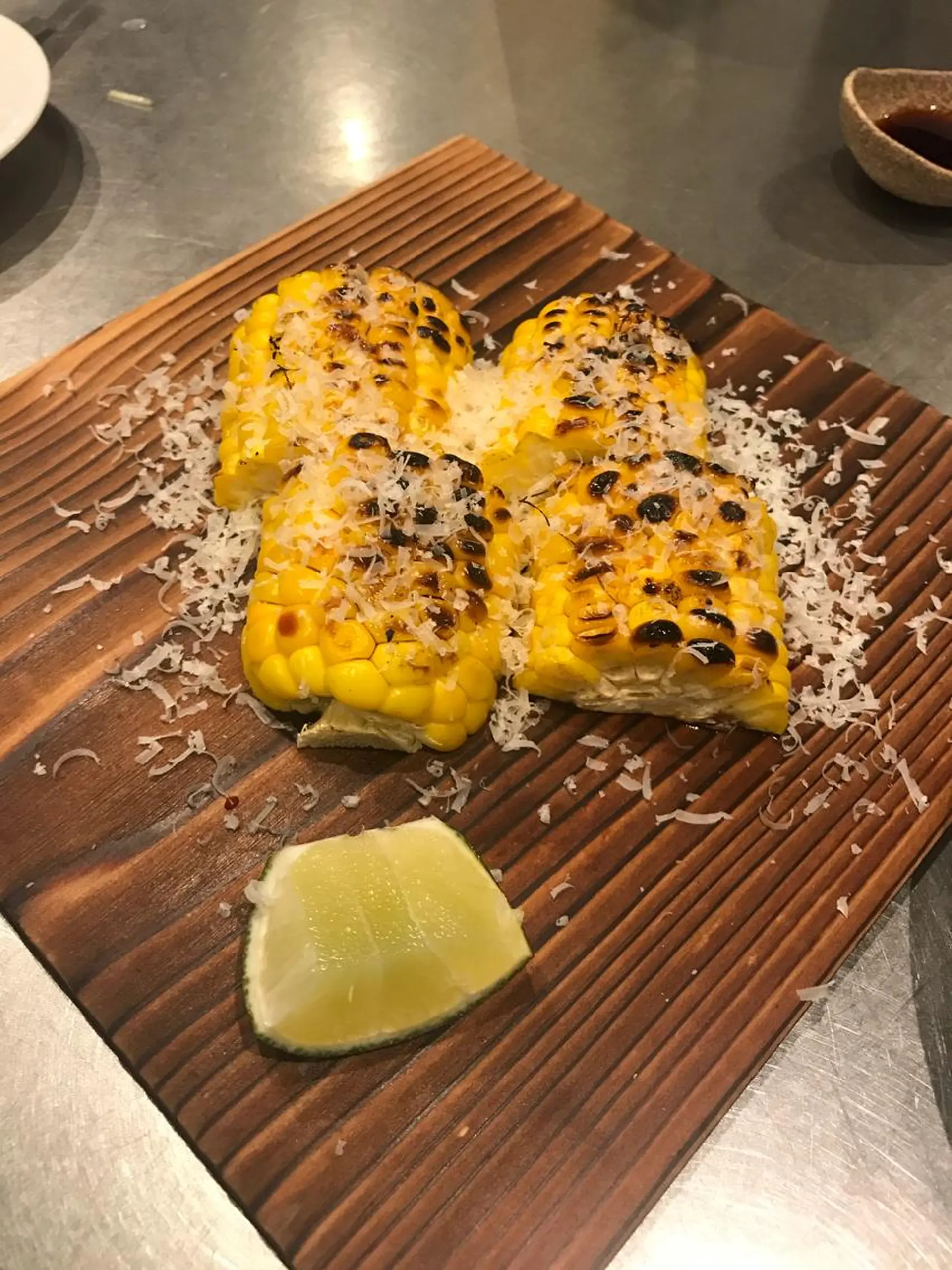 セミロング カラー パーマ ヘアアレンジ メンズ キッズ ネイル マツエク・マツパ アニメ,Vオタク× 即効痩せエステサロンのエステ・リラクイメージ