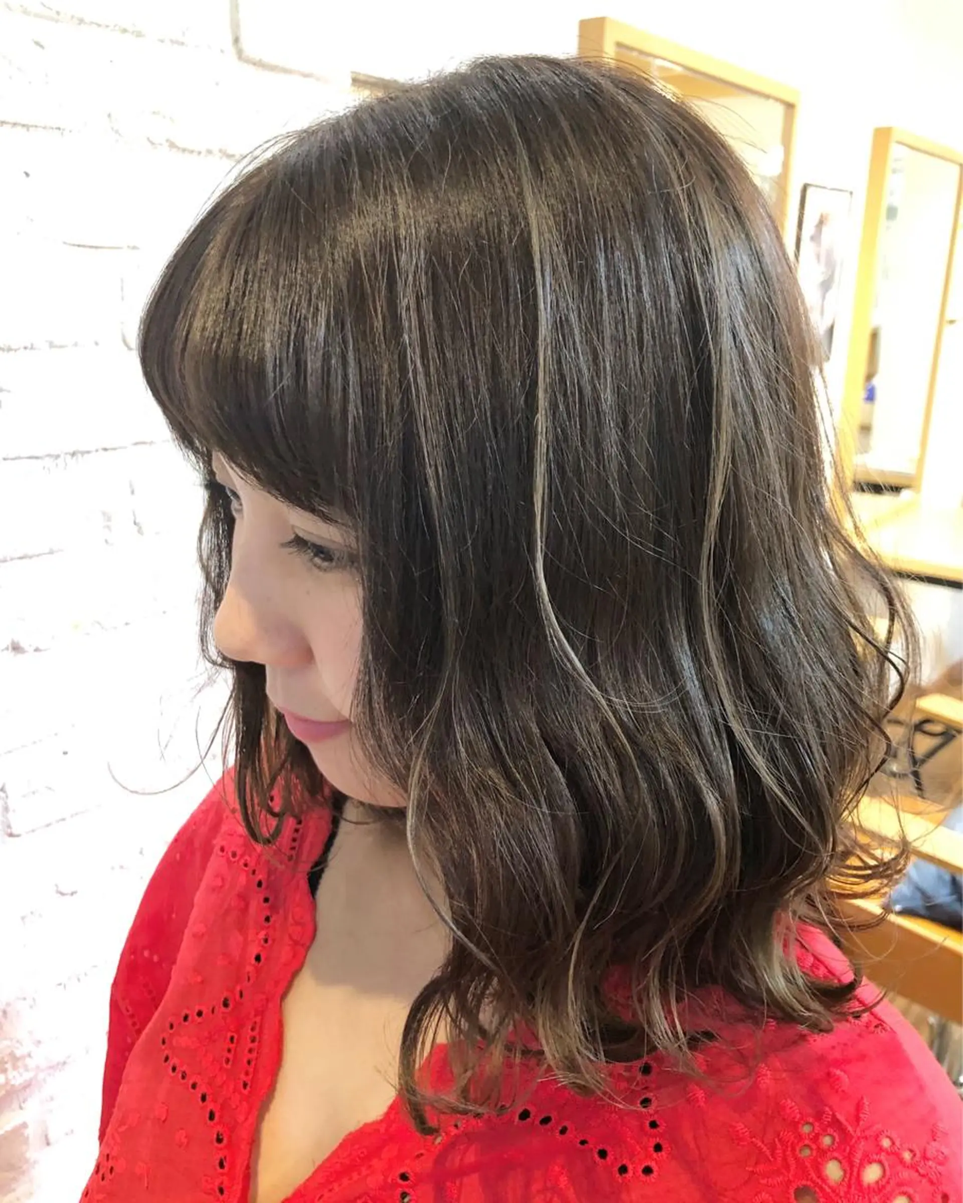 ミディアム カラー パーマ ヘアアレンジ グレージュ ハイライトカラー ハイライト ヘアカラー トリートメント 遠藤 拓馬のヘアスタイル