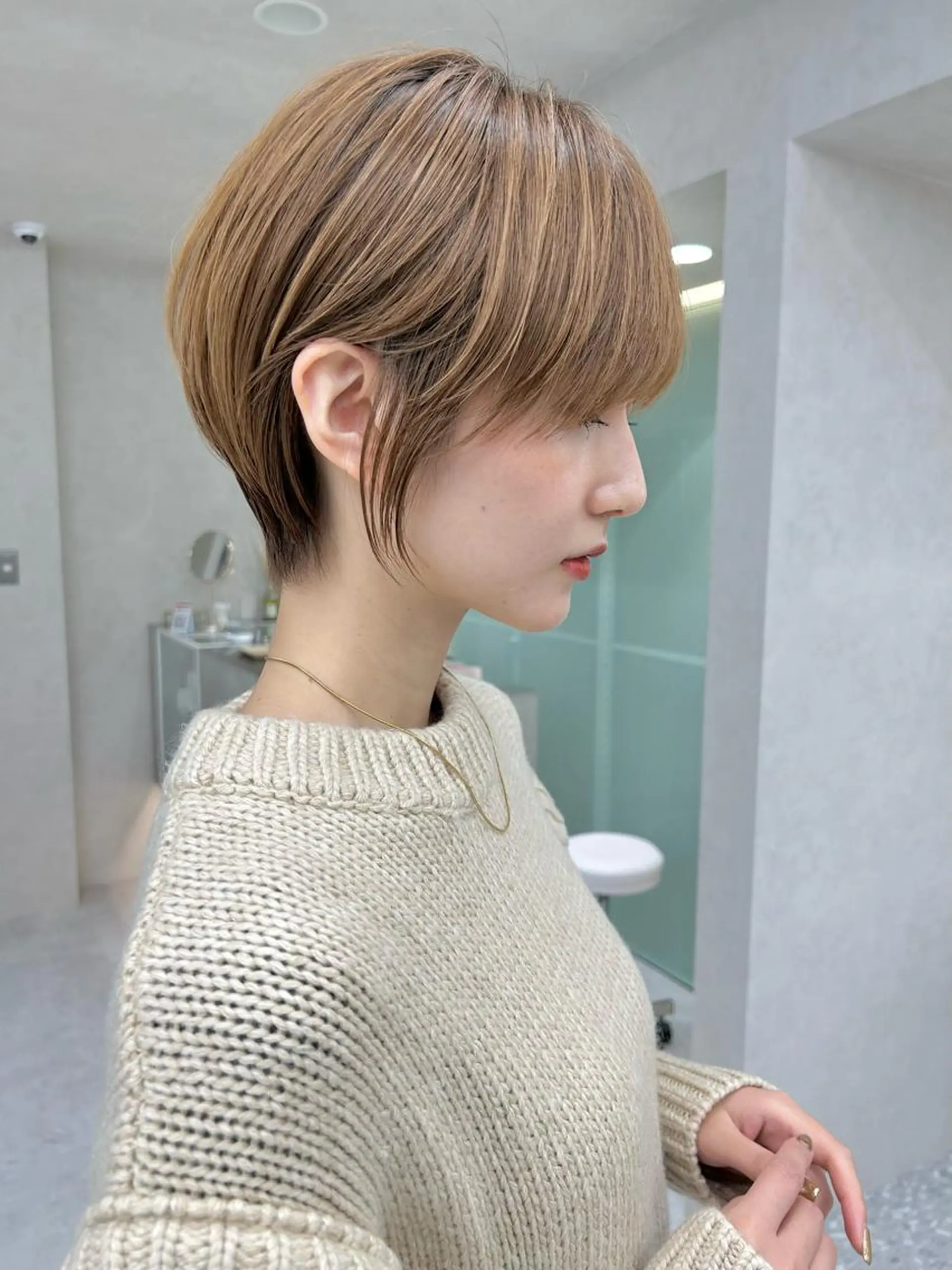 ショート かえ🩶韓国ボブ🎀 透明感カラー🥣のヘアスタイル