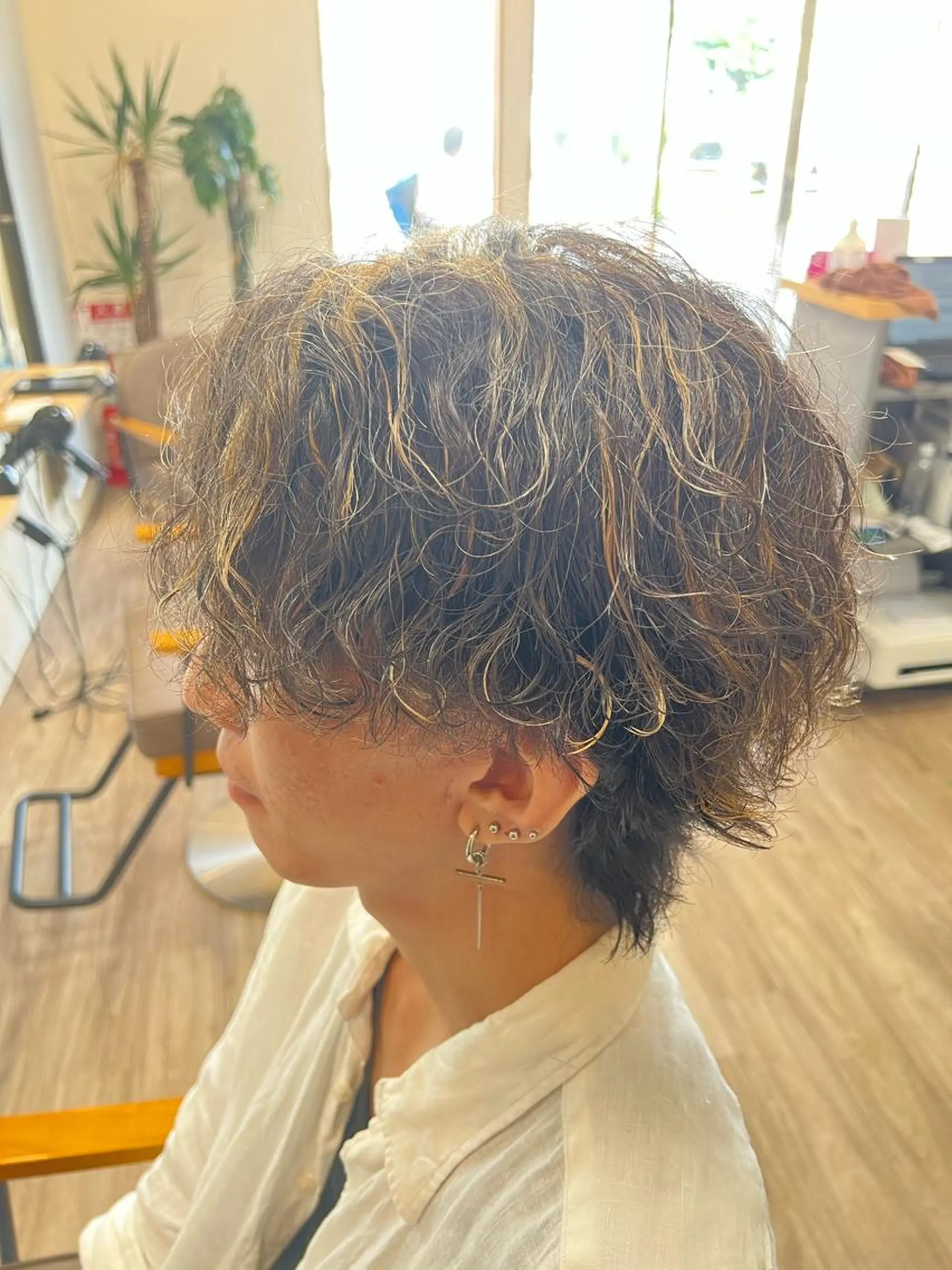 ショート パーマ 🌟髪質改善カラー✨ スナガネ🌟のヘアスタイル