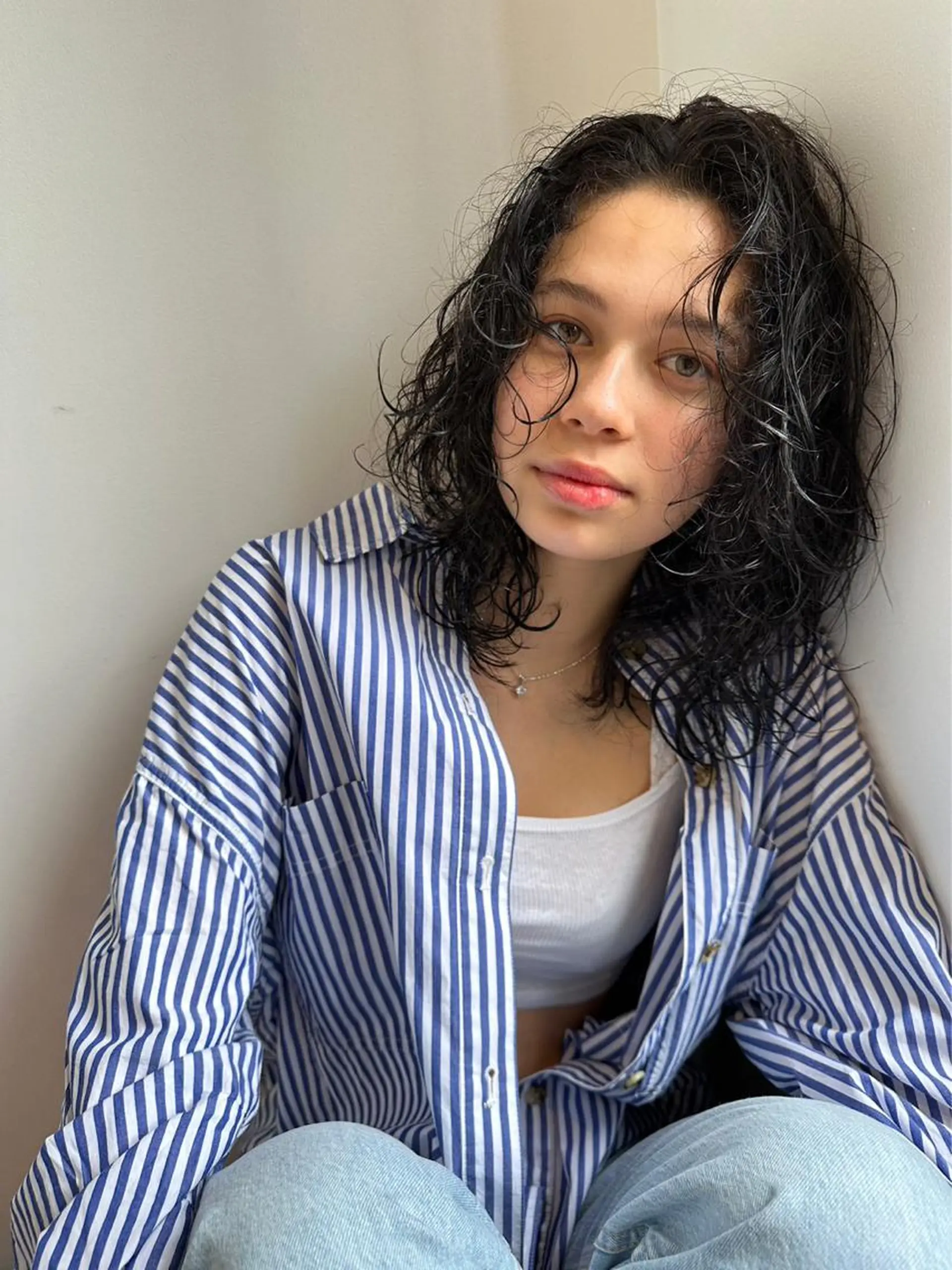 ミディアム ショートボブ ミディアムパーマ ボブ エギョモリ 天使の羽バング・フェザーバング カット パーマ CEINE【セーヌ】 三軒茶屋のヘアスタイル