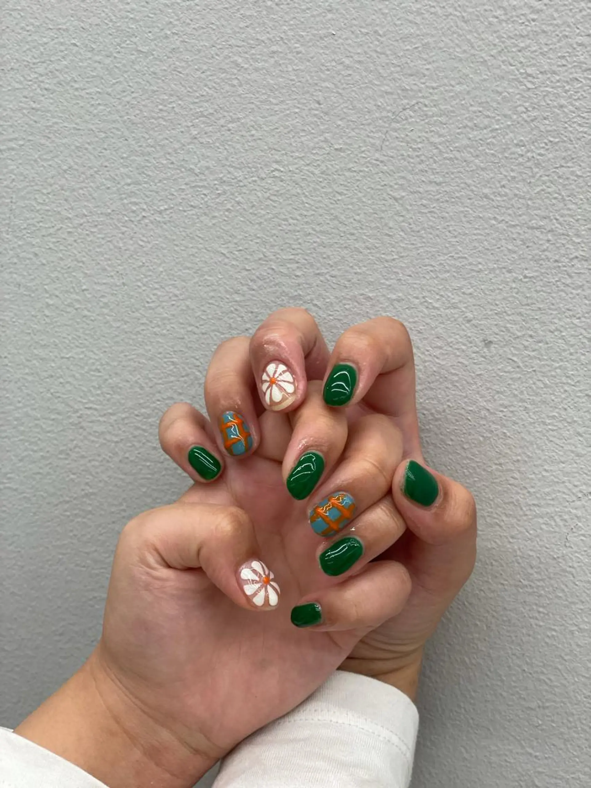 ネイル 束感まつ毛/ネイル/ LED♥KIRARAのマツエク・マツパデザイン