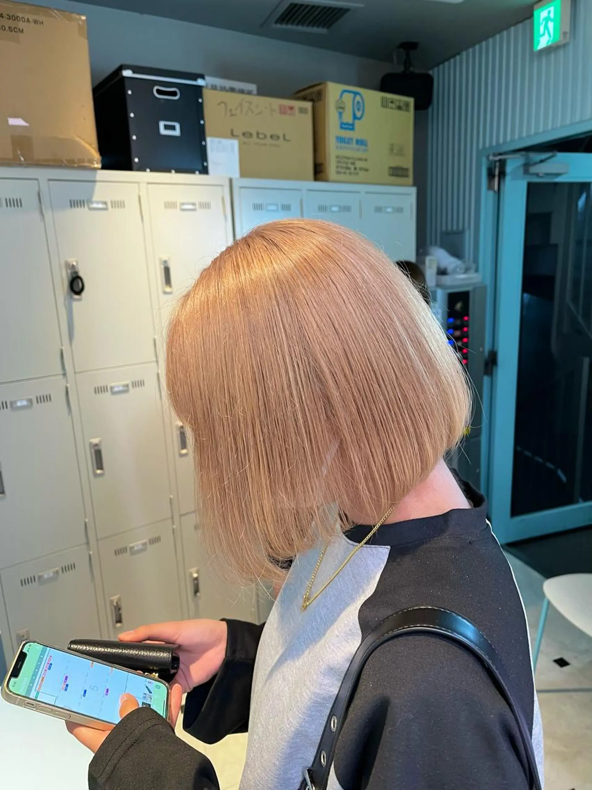 ミディアム カラー ブリーチカラー 🩵MIZUKIのヘアスタイル