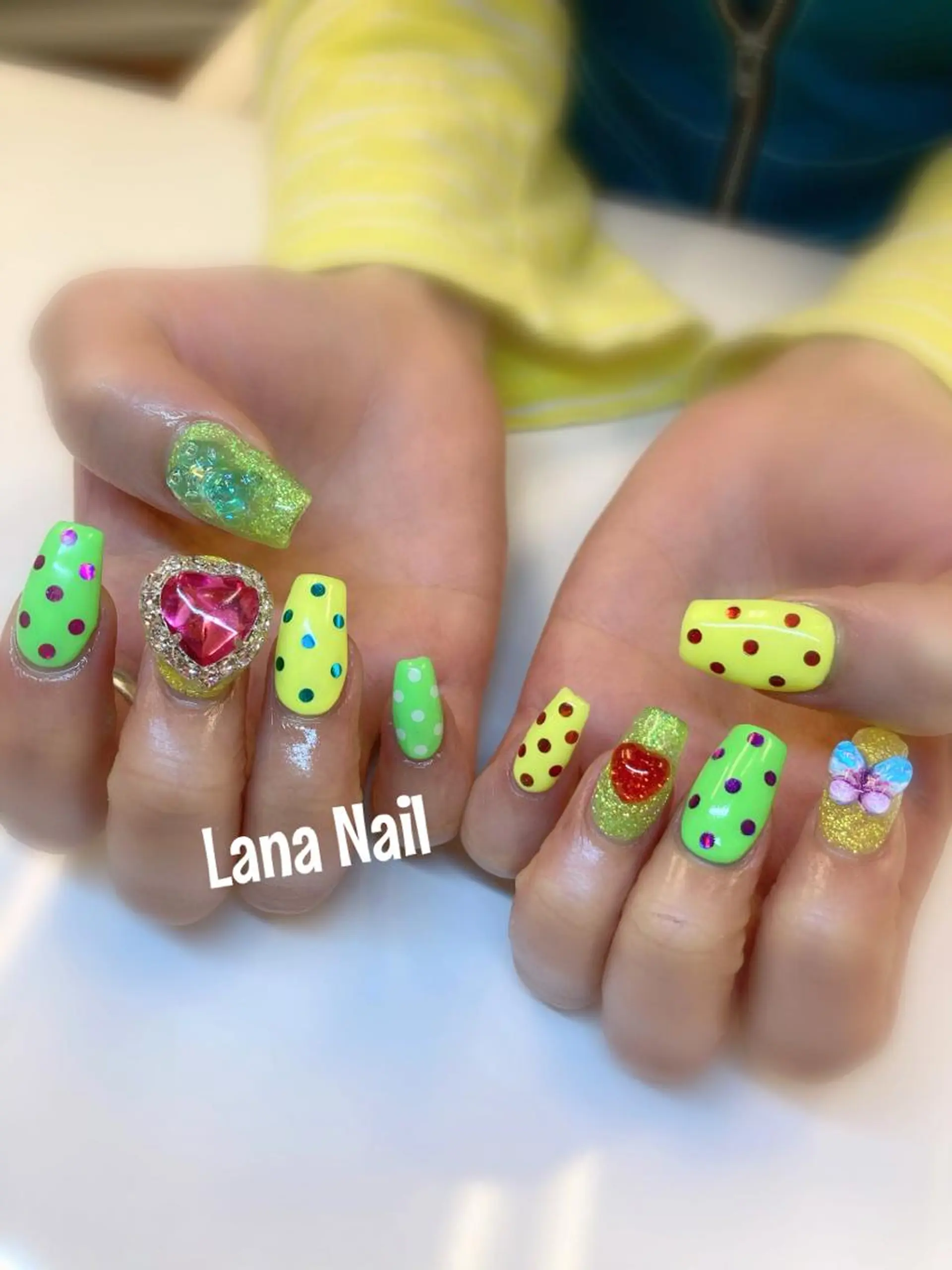 ネイル スカルプネイル Lana Nailのネイルデザイン