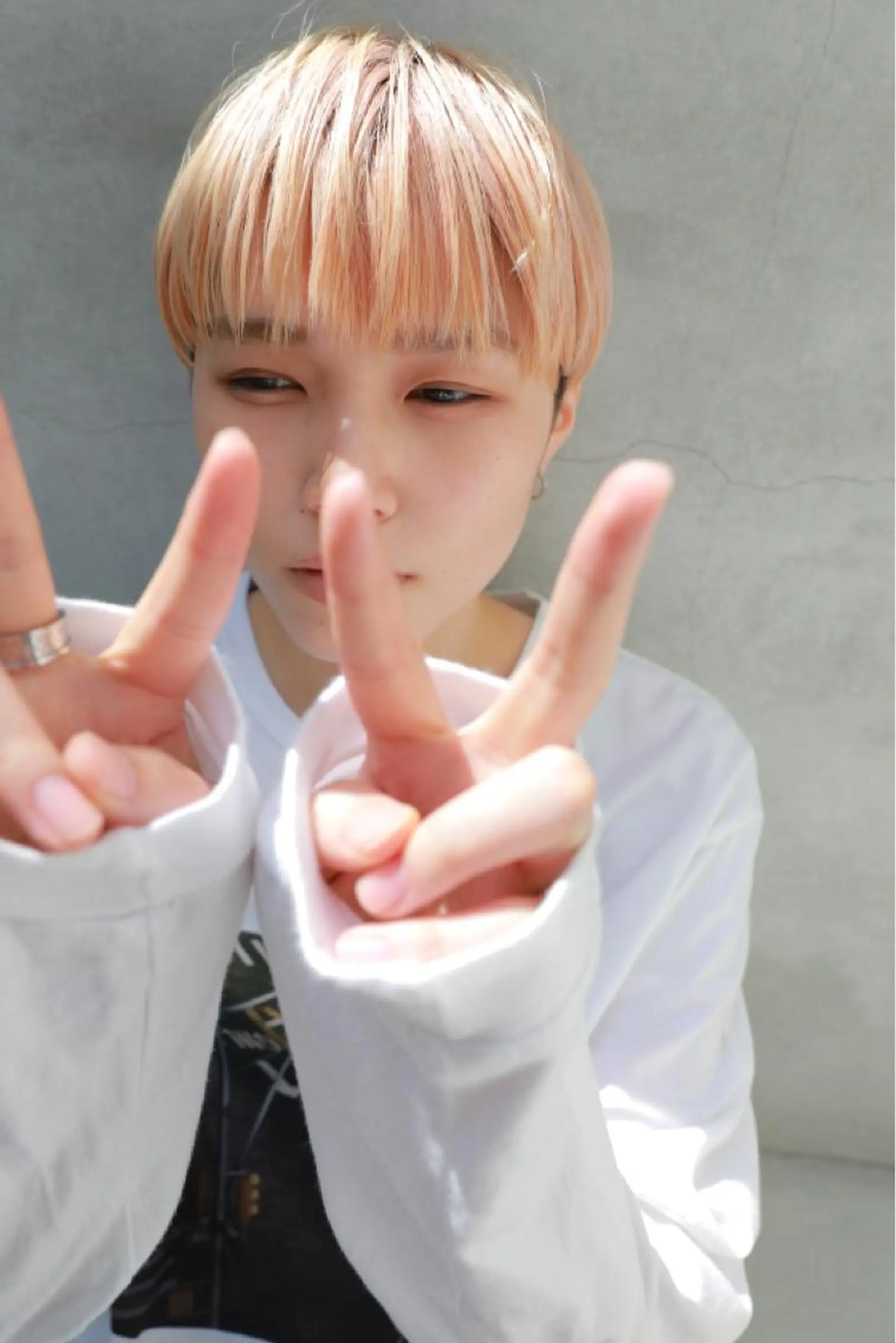 ショート カラー ブリーチカラーが人気 onnuのヘアスタイル