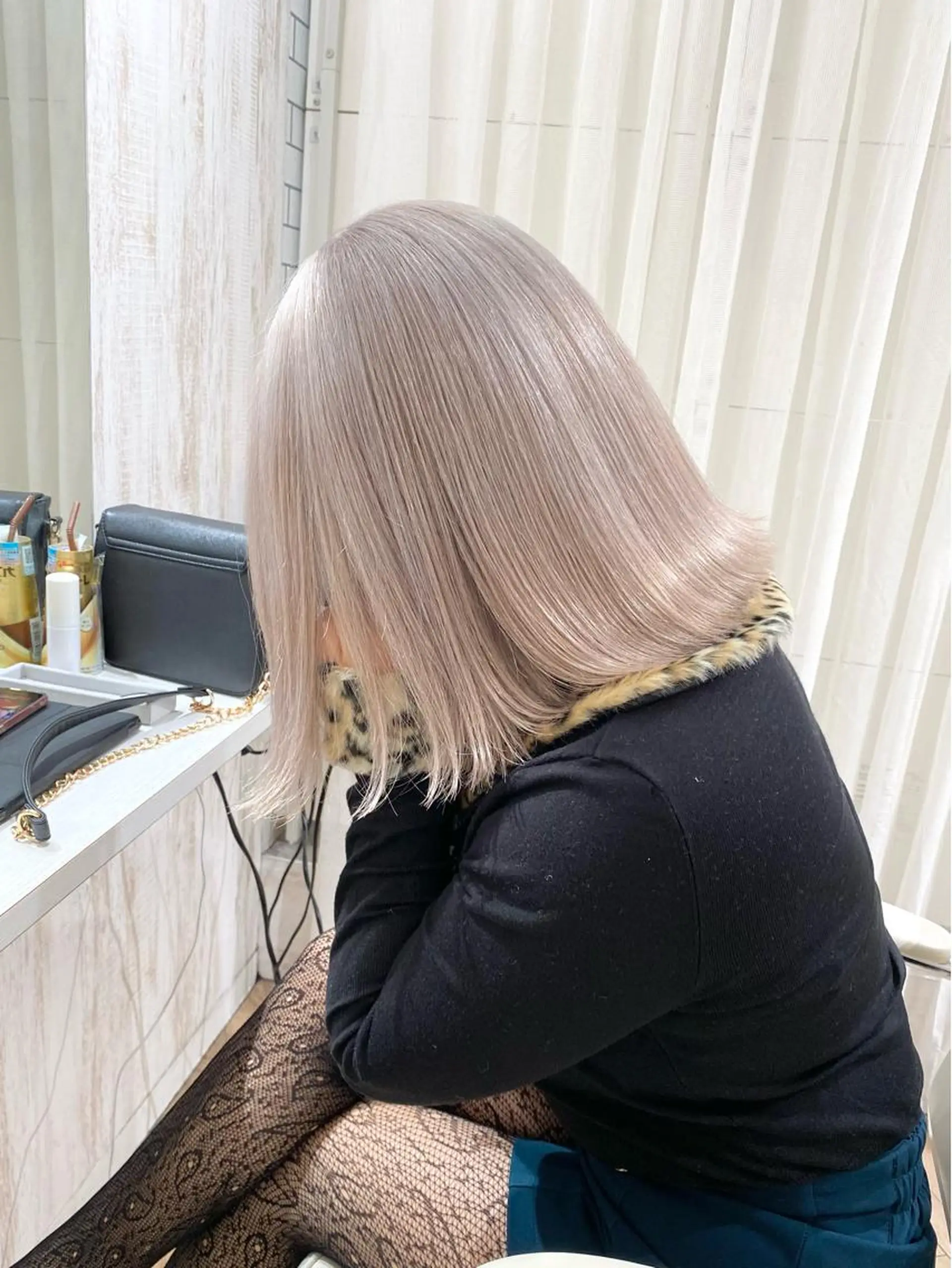 ショート カラー シールエクステ ブリーチ ケアブリーチ ダブルカラー ハイライトカラー 🌙HIZUKI🌙 ハイトーン 艶髪のヘアスタイル