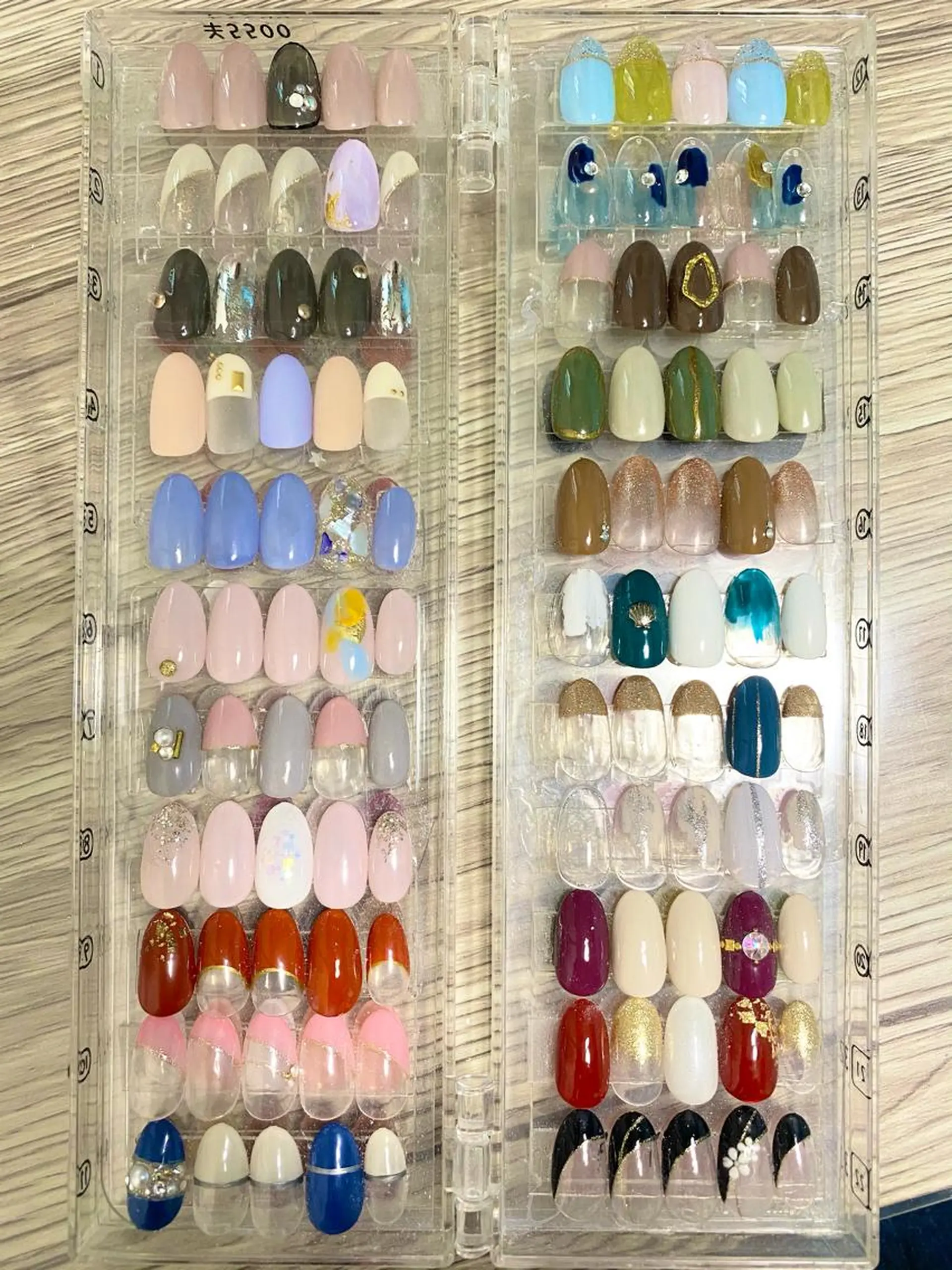 ネイル Beloved Mariaのネイルデザイン