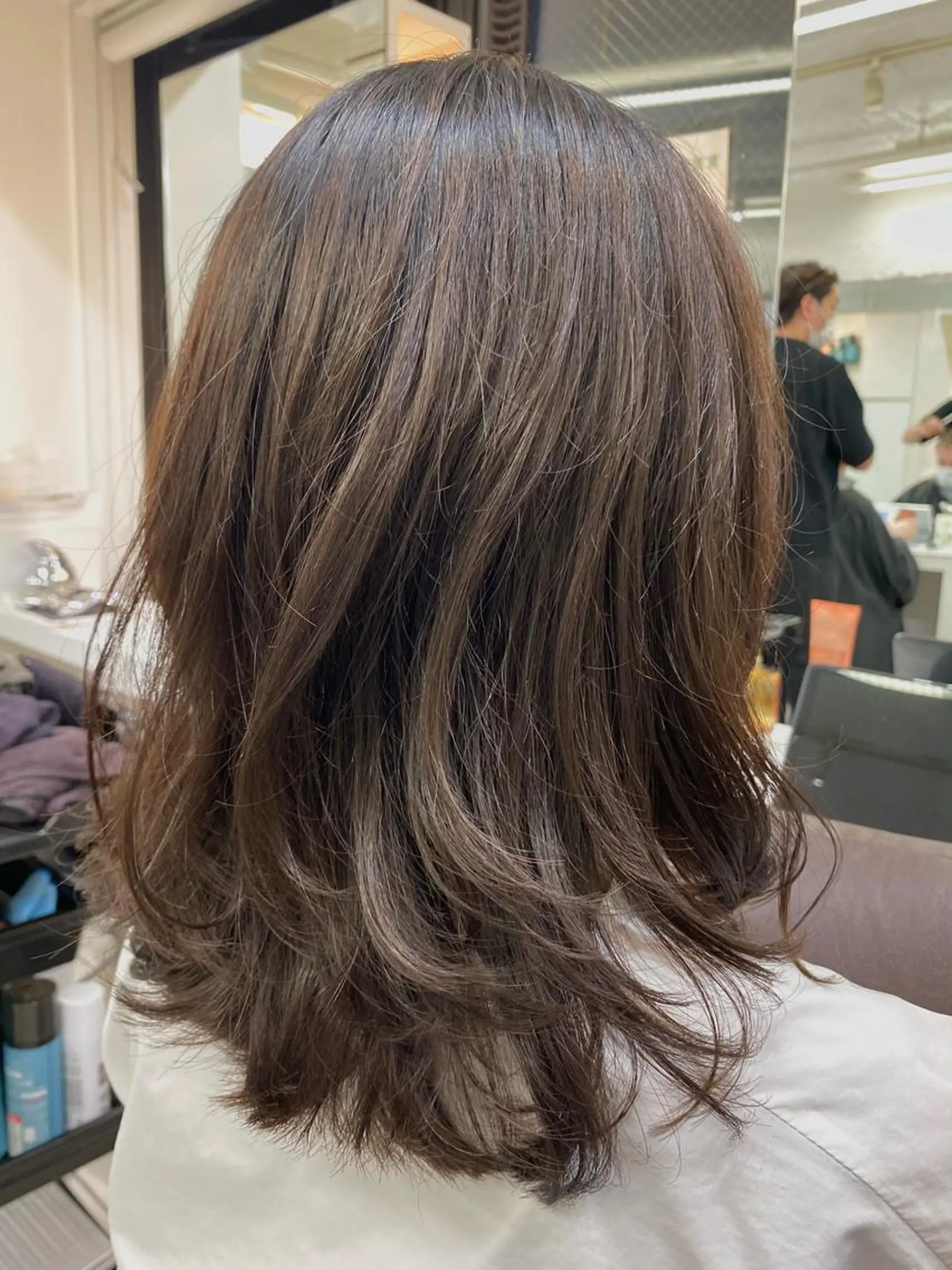 ミディアム パーマ TONI&GUY   EBISU所属・星野 菜月のヘアスタイル