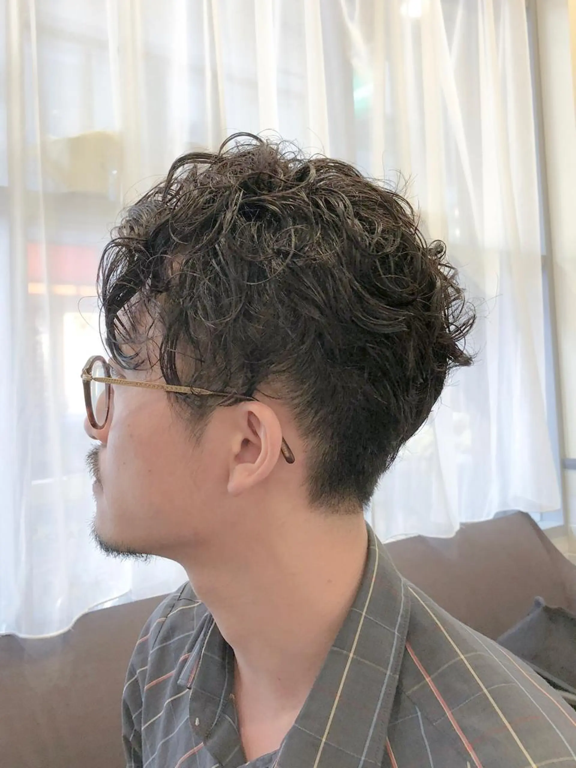 ショート パーマ メンズ メンズパーマ un所属・un 溝の口 伊豆本のマツエク・マツパデザイン