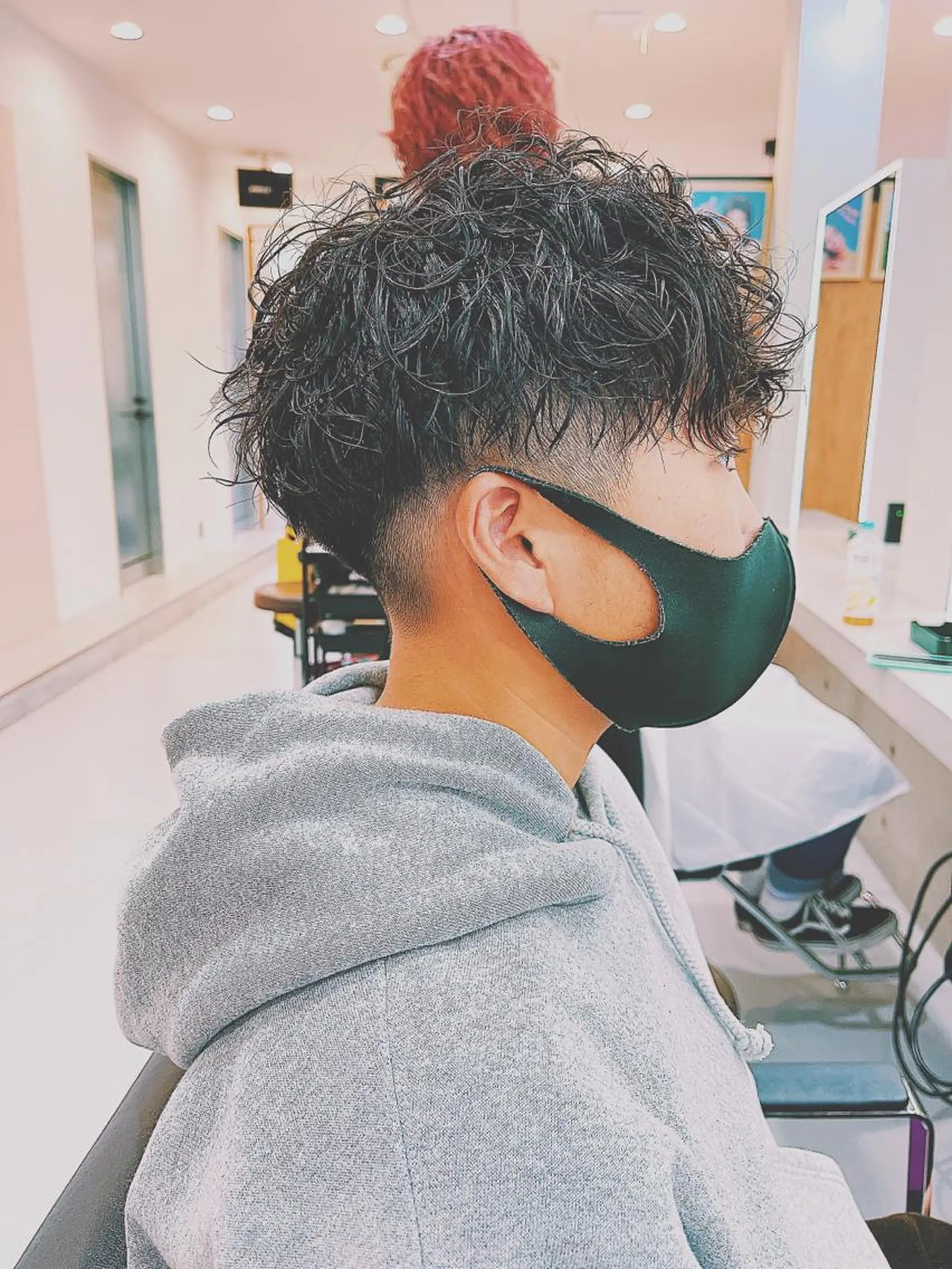 ショート パーマ メンズ マッシュ メンズパーマ ショートヘア カット ヘアカラー パーマ 縮毛矯正 トリートメント メンズパーマ タカキリョウのヘアスタイル