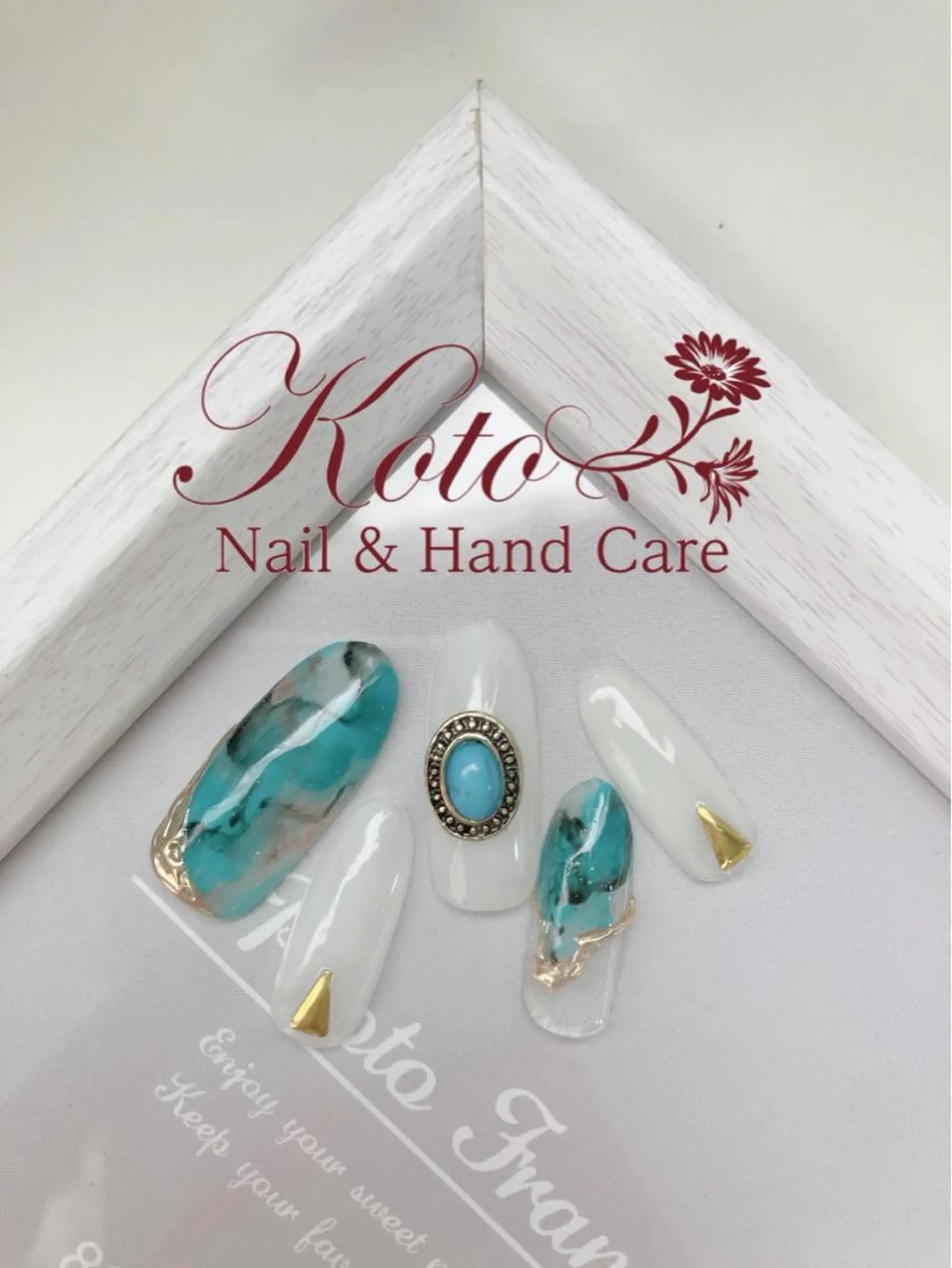 ネイル 長さ出し フットネイル フレンチネイル ジェルネイル ラメ(グリッター) Risa ネイルサロンKOTOのネイルデザイン