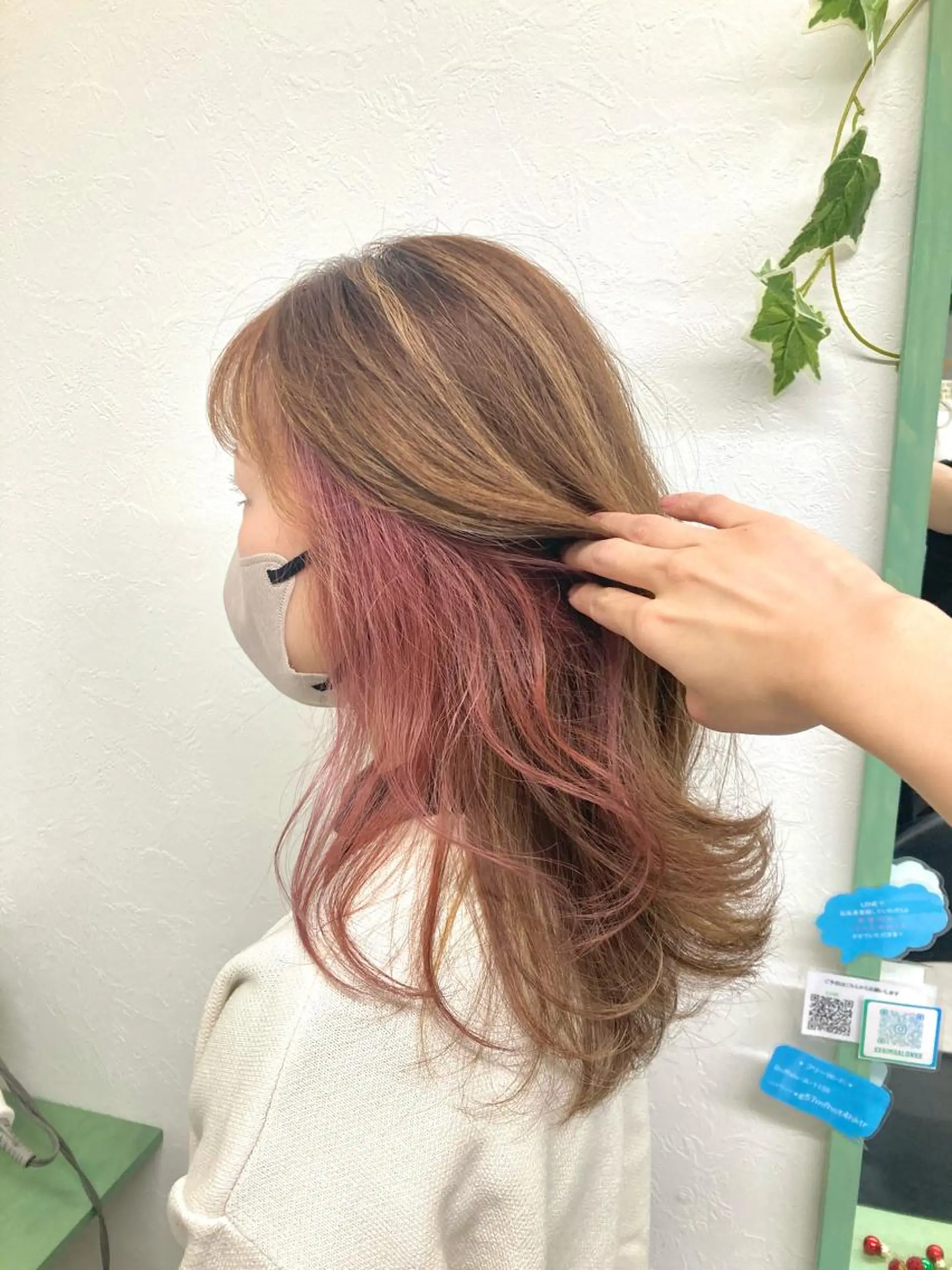 ミディアム カラー パーマ ヘアアレンジ ベージュカラー インナーカラー ピンクカラー ピンクベージュ 髪質改善✧︎カラー 💎AIM【アイム】のヘアスタイル