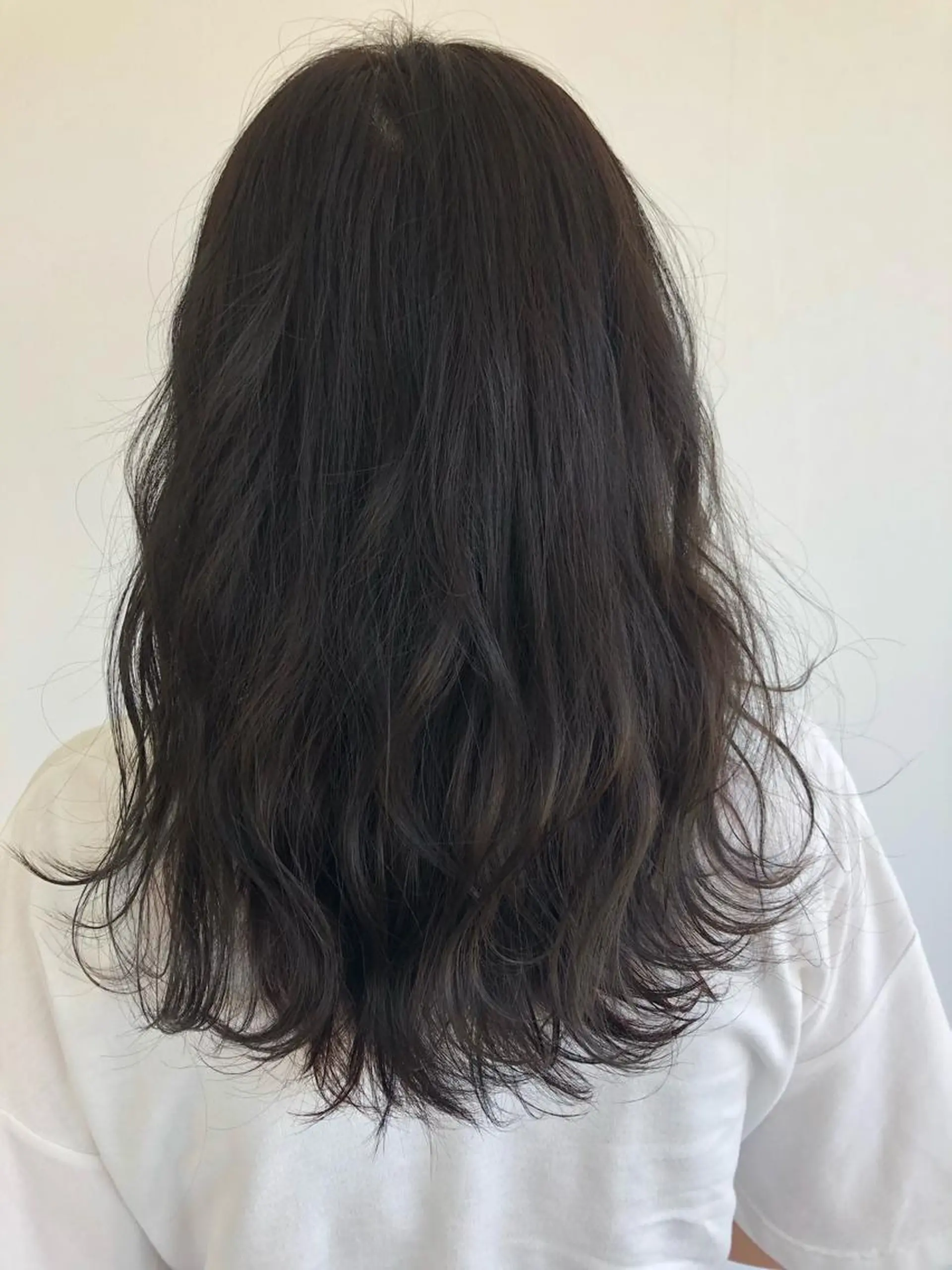 ロング カラー 松浦 圭希のヘアスタイル