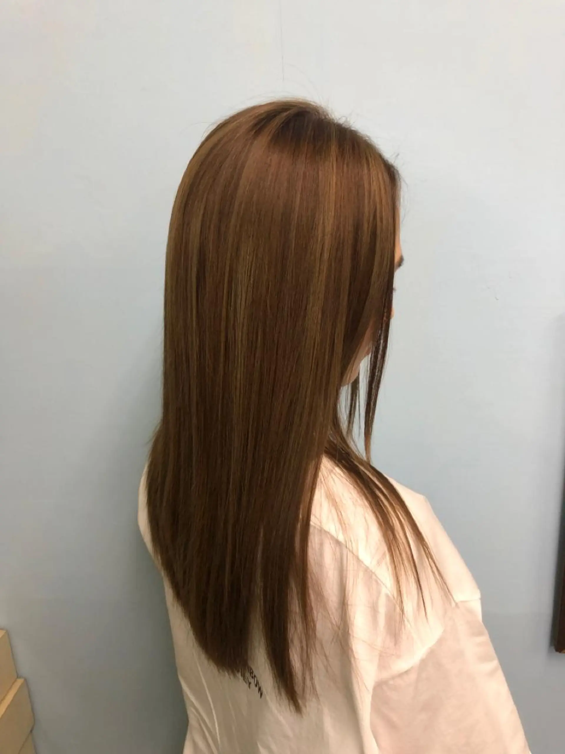 ロング 艶カラー🩵💛 NANAのヘアスタイル