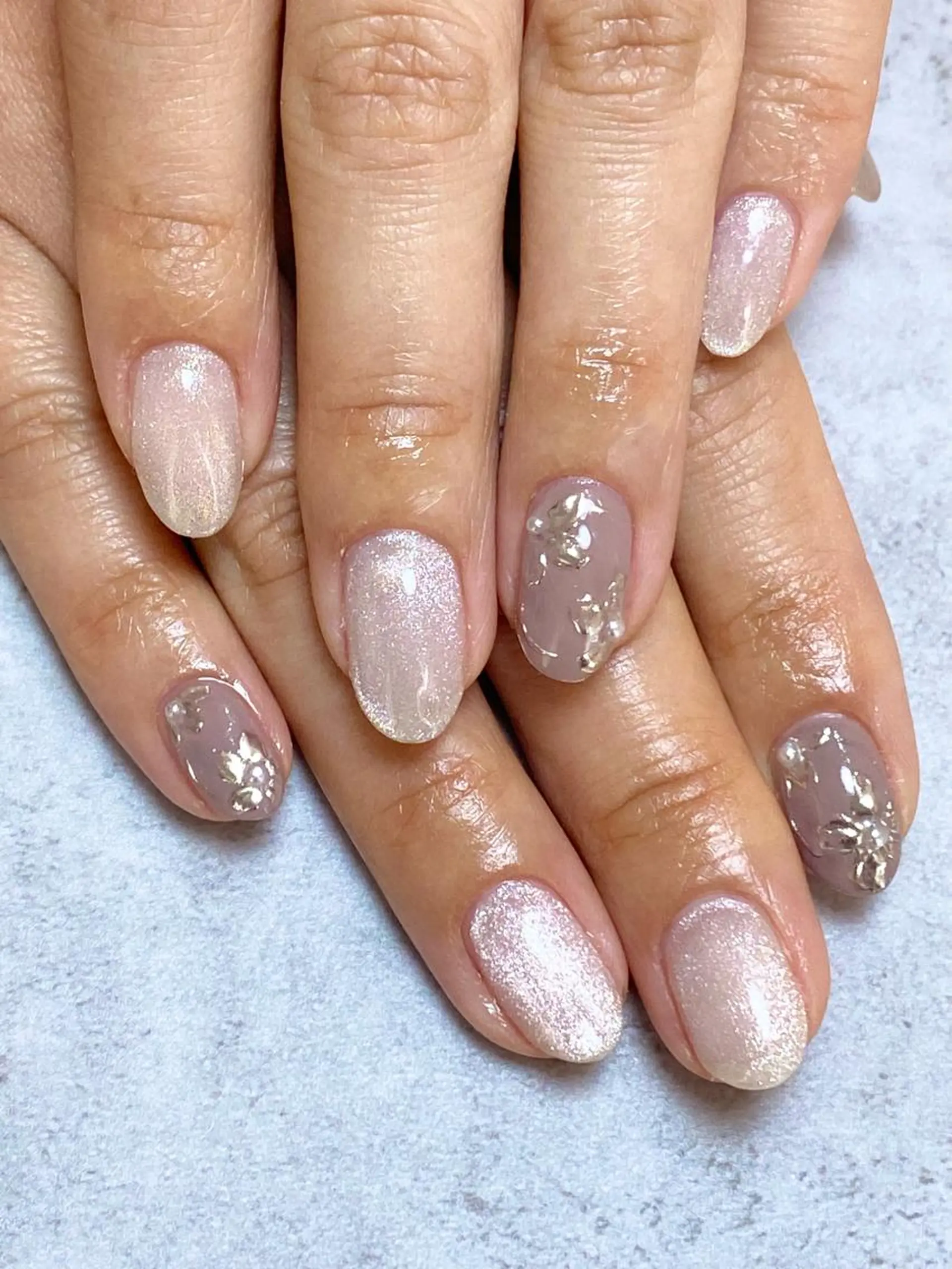 ミディアム ハンドネイル cattleya nailのネイルデザイン