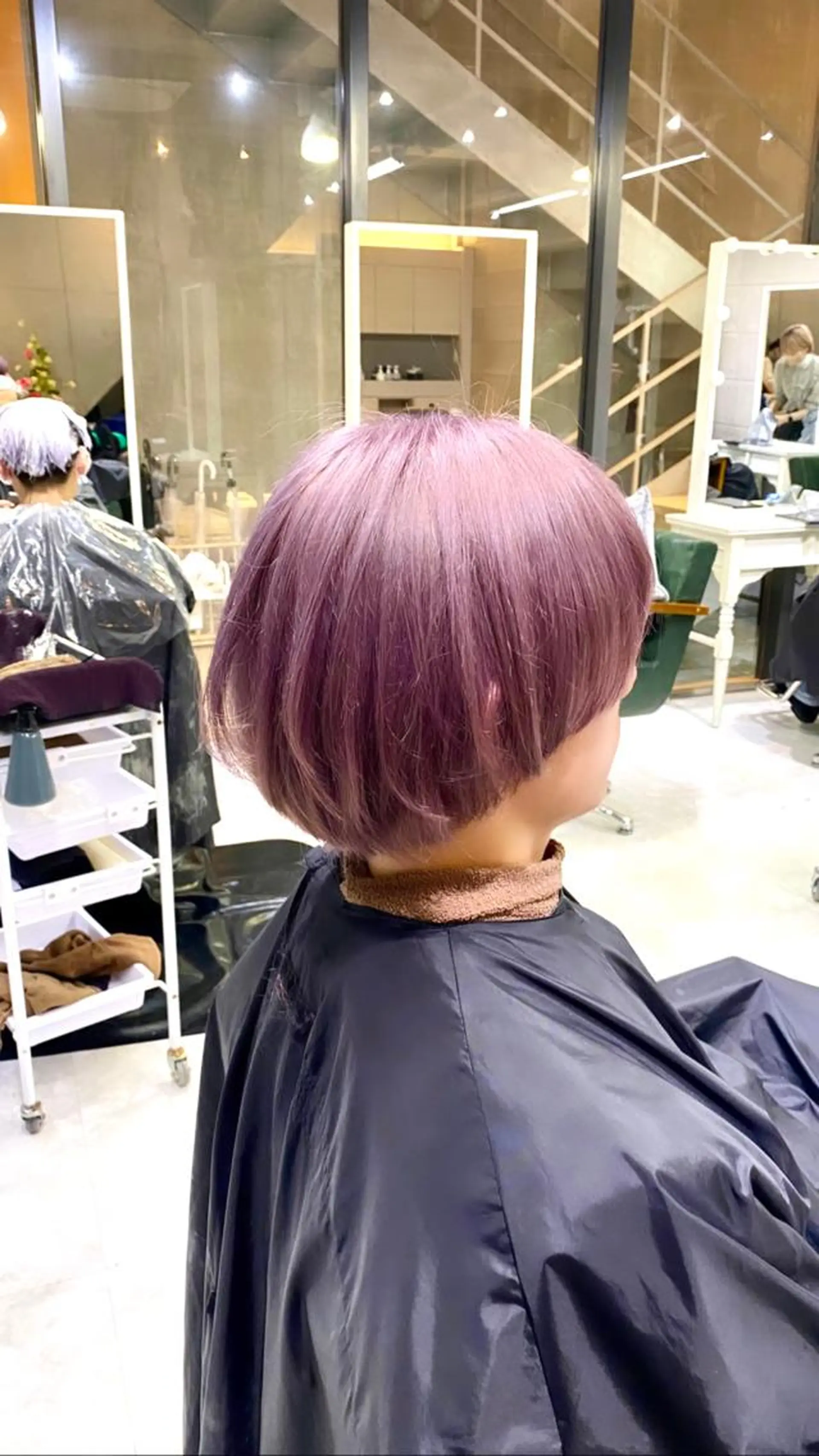 ミディアム カラー メンズ ピンクカラー ヘアカラー 金子 真悠のヘアスタイル