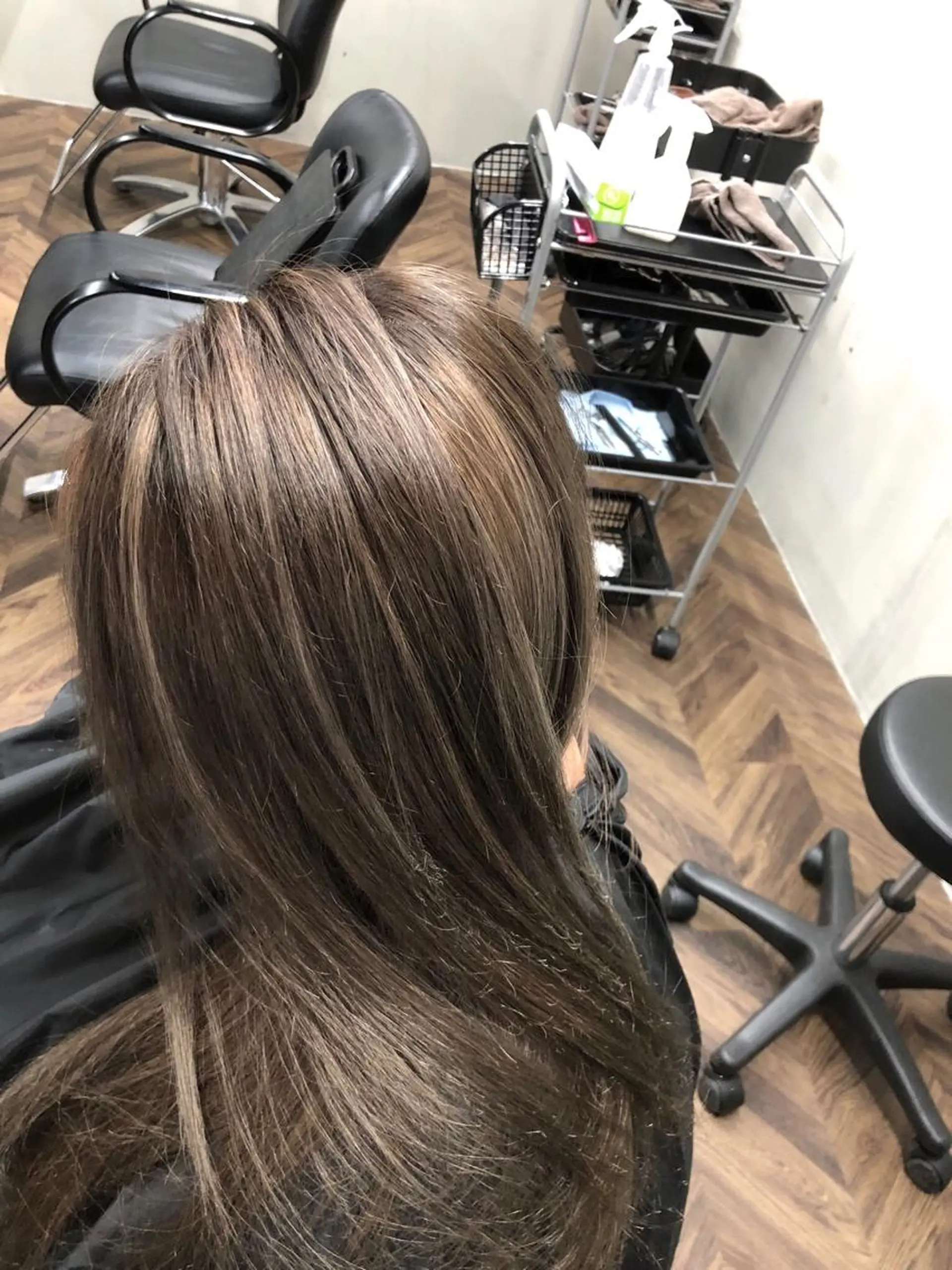 ロング カラー 山崎 義弘のヘアスタイル