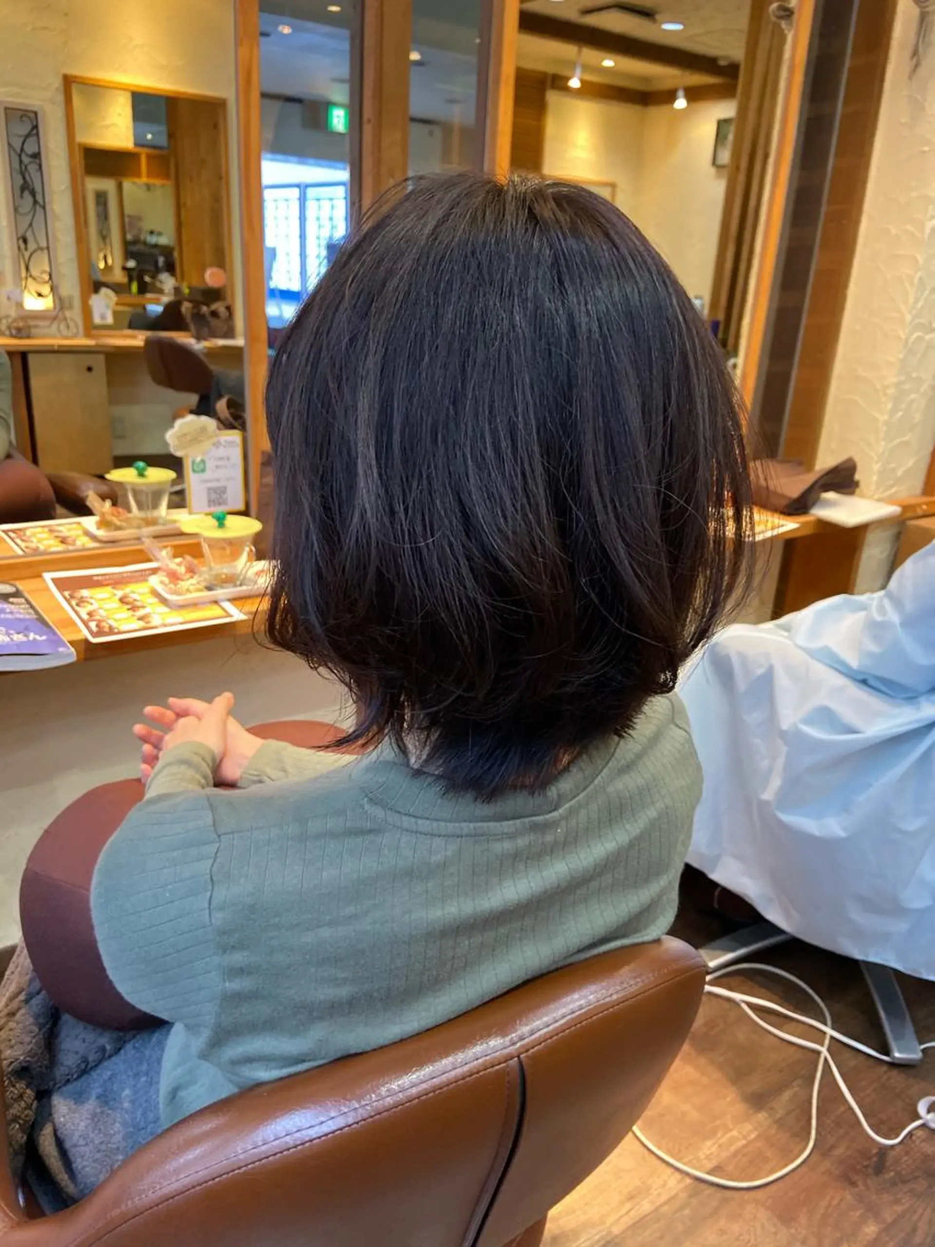ショート カラー 鎌田 祥江のヘアスタイル