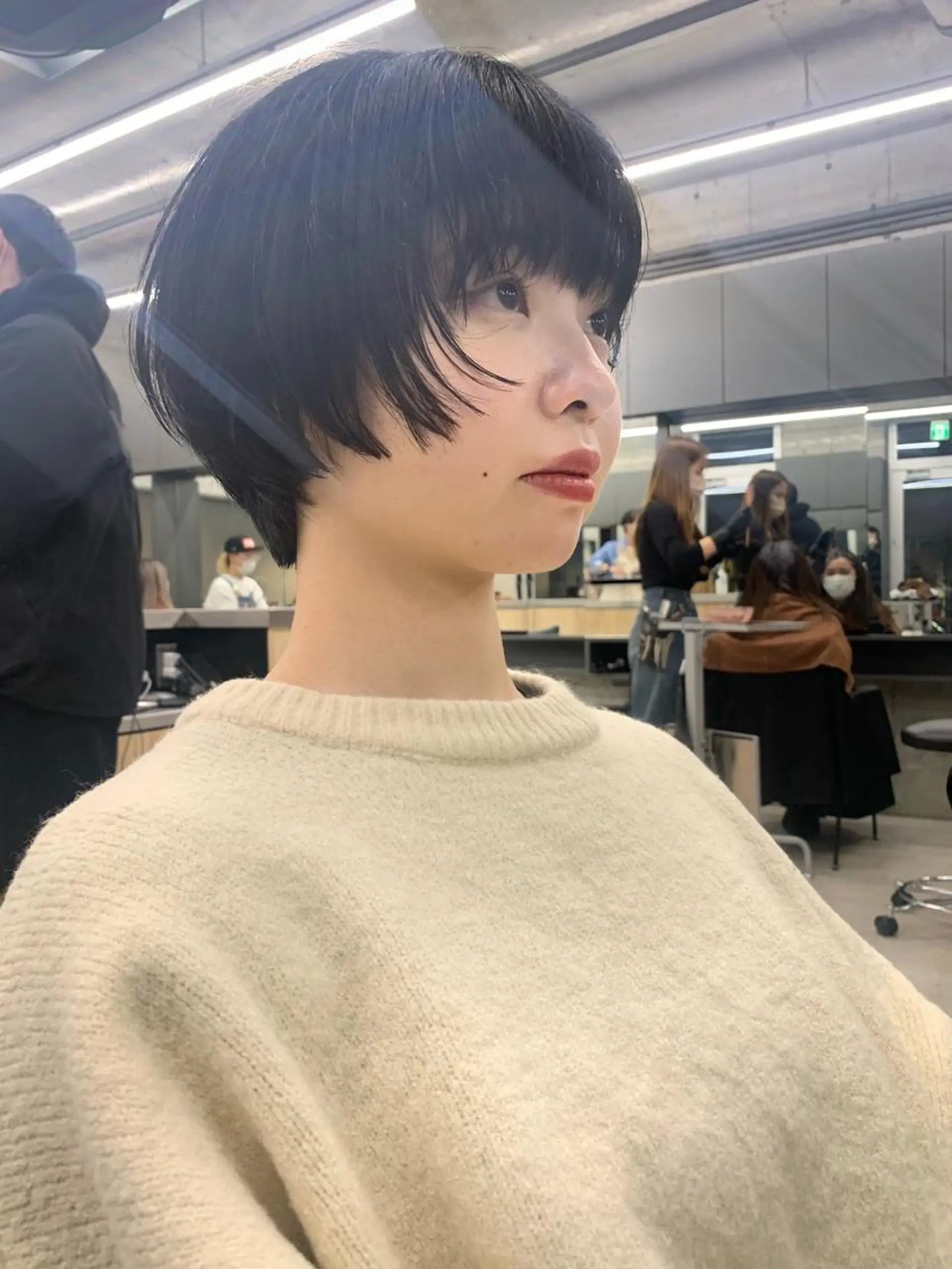 ショート カラー 顔周りカット ショートヘア カット ヘアカラー トリートメント sakoda shunkiのヘアスタイル