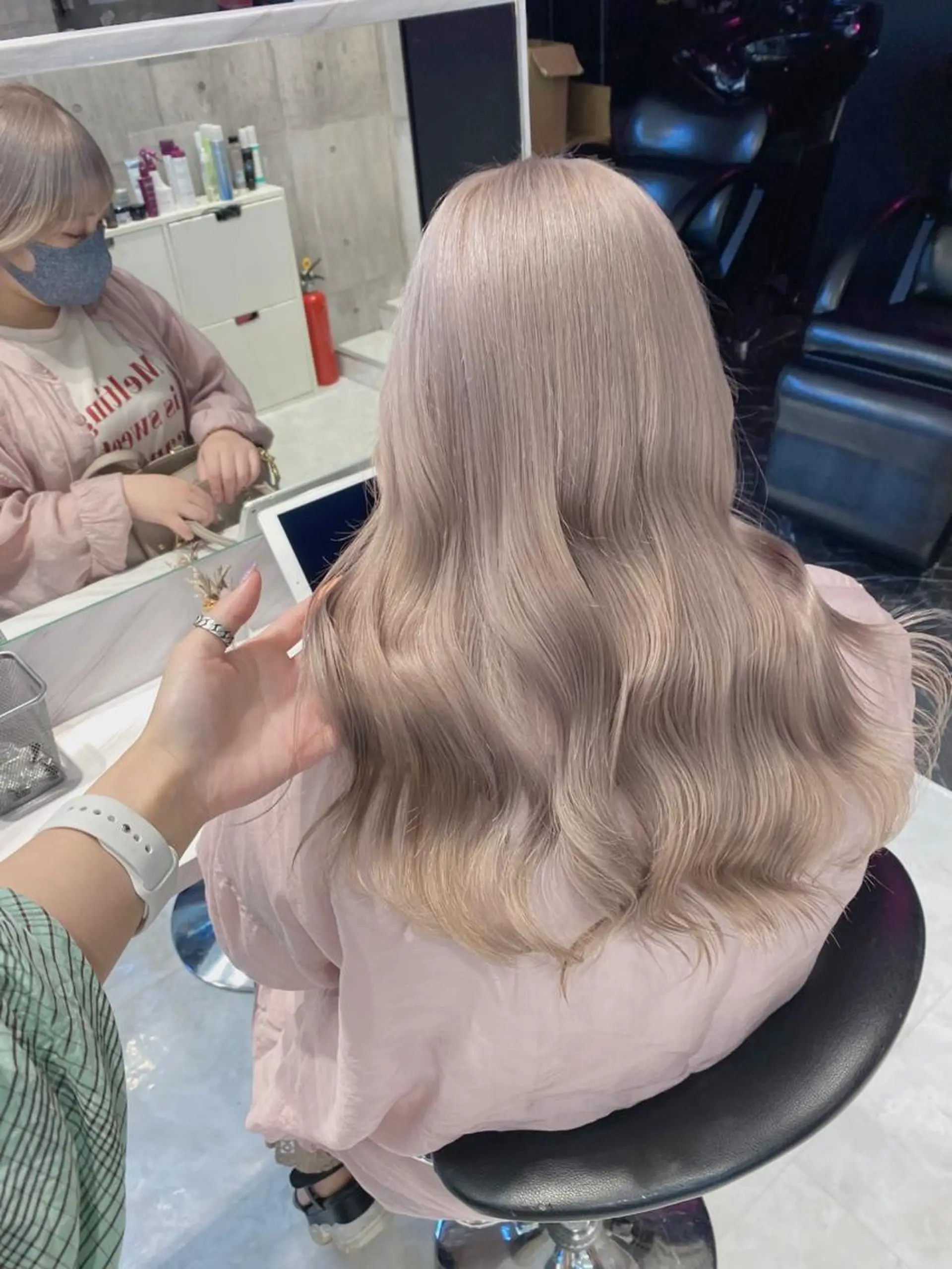 ミディアム 🤍ムラ修正ブリーチ 🤍原宿/YUUのヘアスタイル