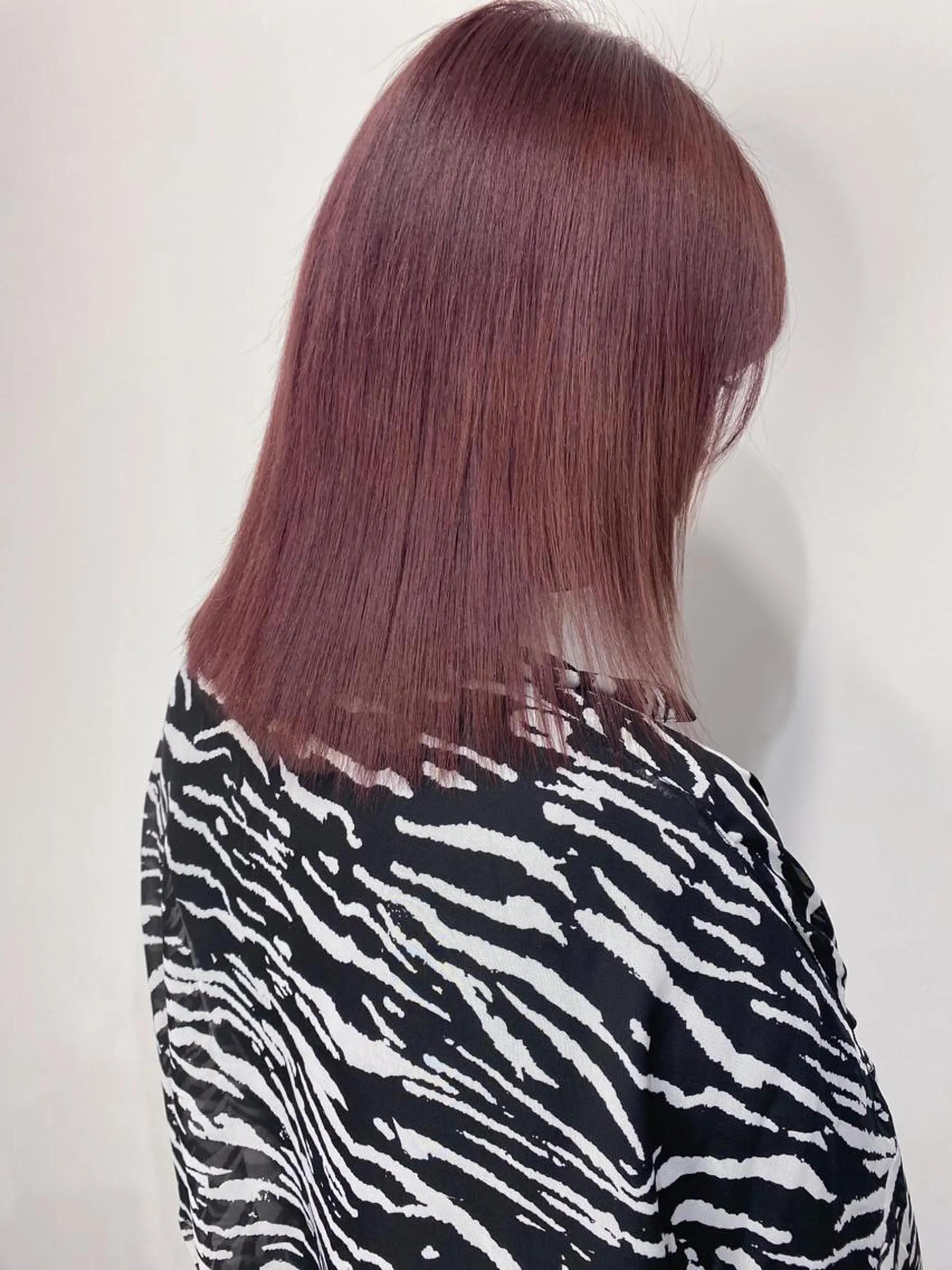 ミディアム カラー ヘアアレンジ カット ヘアカラー トリートメント ハイトーンカラー 🩷NANAのヘアスタイル