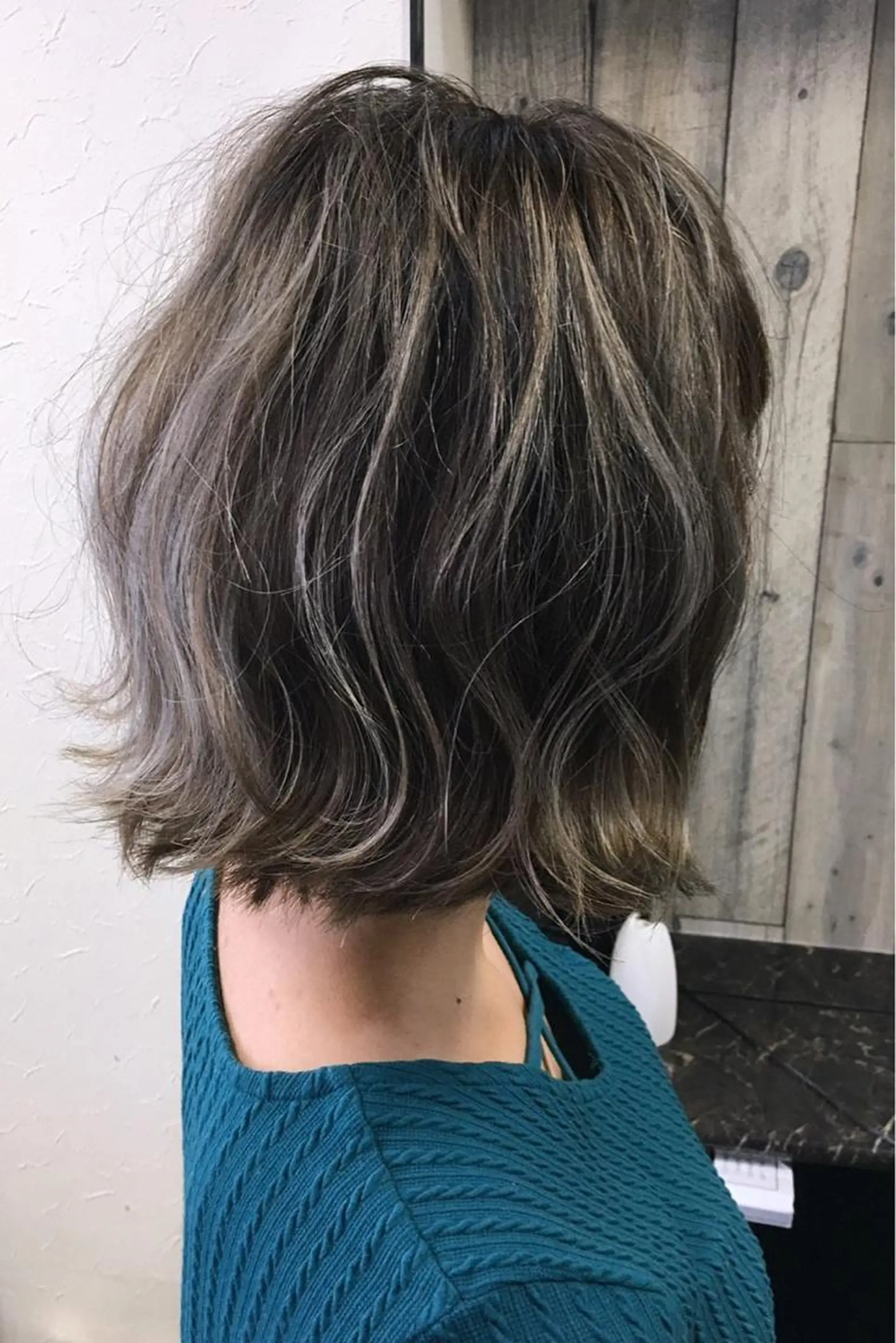 ミディアム ヘアカラー トリートメント RIANA/髪質改善 マンツーマンサロンのヘアスタイル