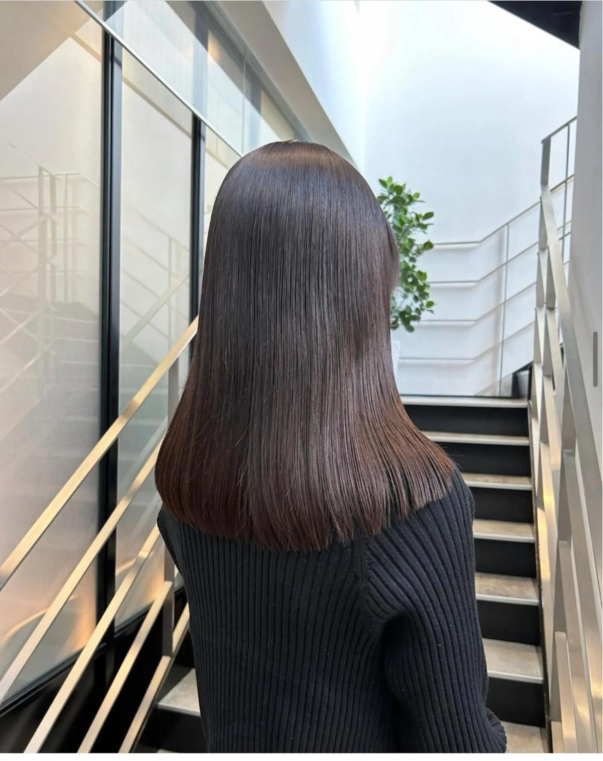 セミロング カラー パーマ ヘアアレンジ キッズ ブラウンカラー パープルカラー パープルブラウン stylist 🌸 kana.のヘアスタイル