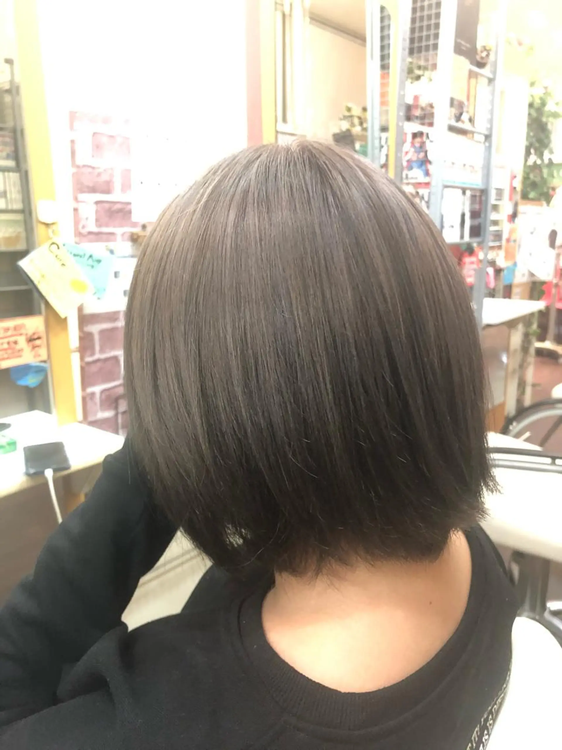 ショート ヘアカラー ゆぴ☾‪/推しカラー /ハイトーンのヘアスタイル