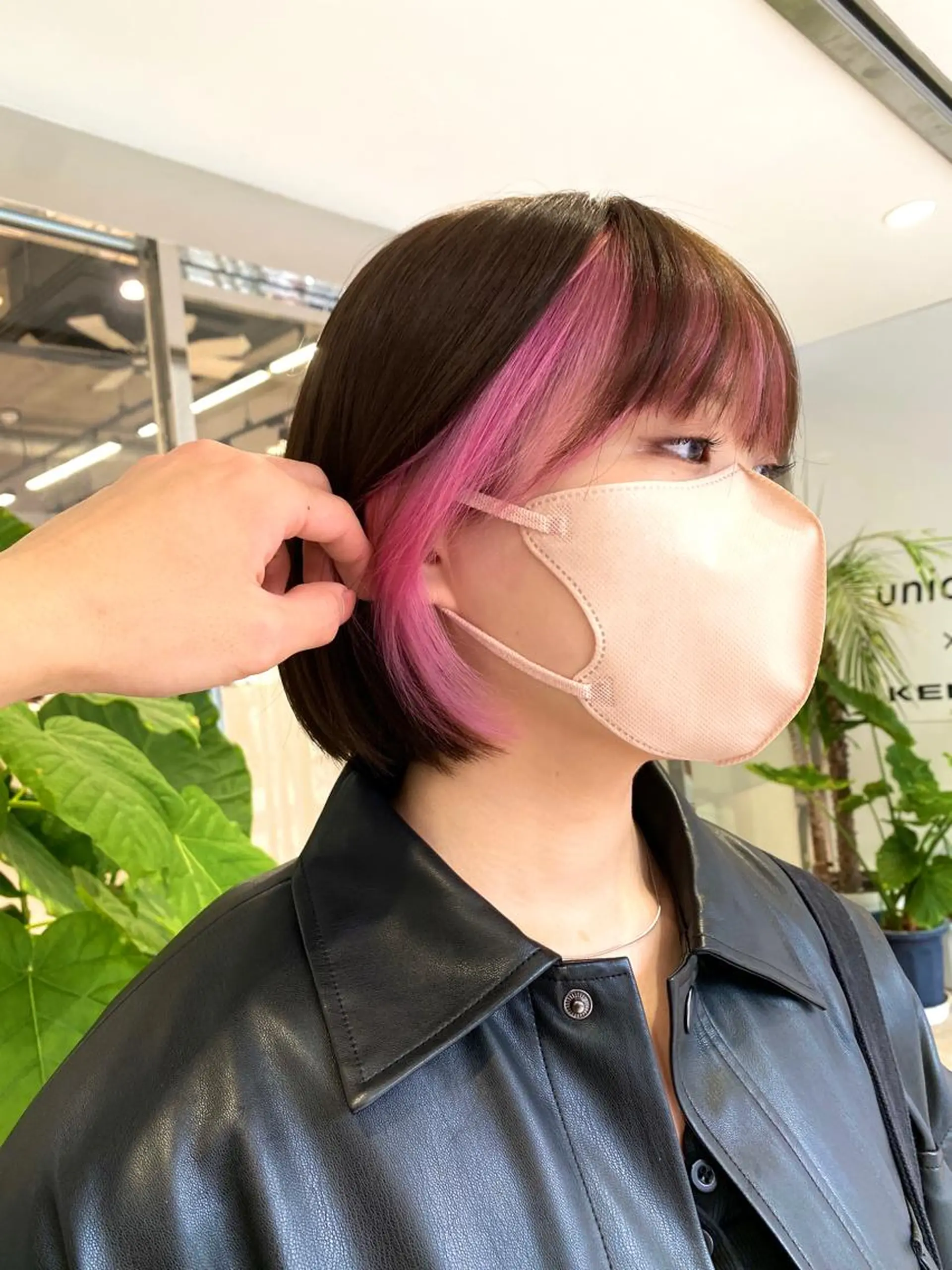 セミロング カラー ピンクカラー 町田縮毛矯正/ 髪質改善/美髪特化のヘアスタイル
