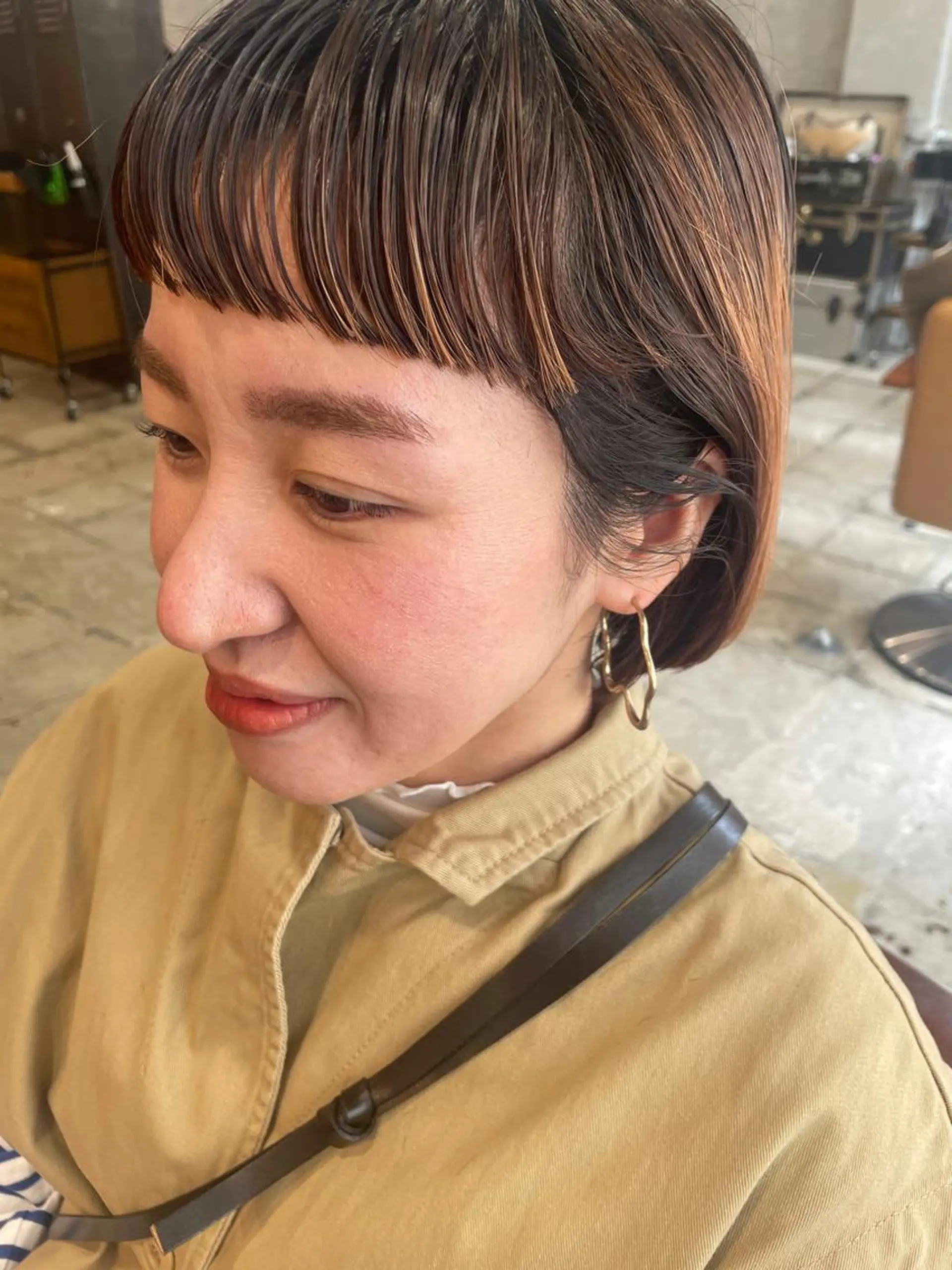 ショート カット さの あやねのヘアスタイル