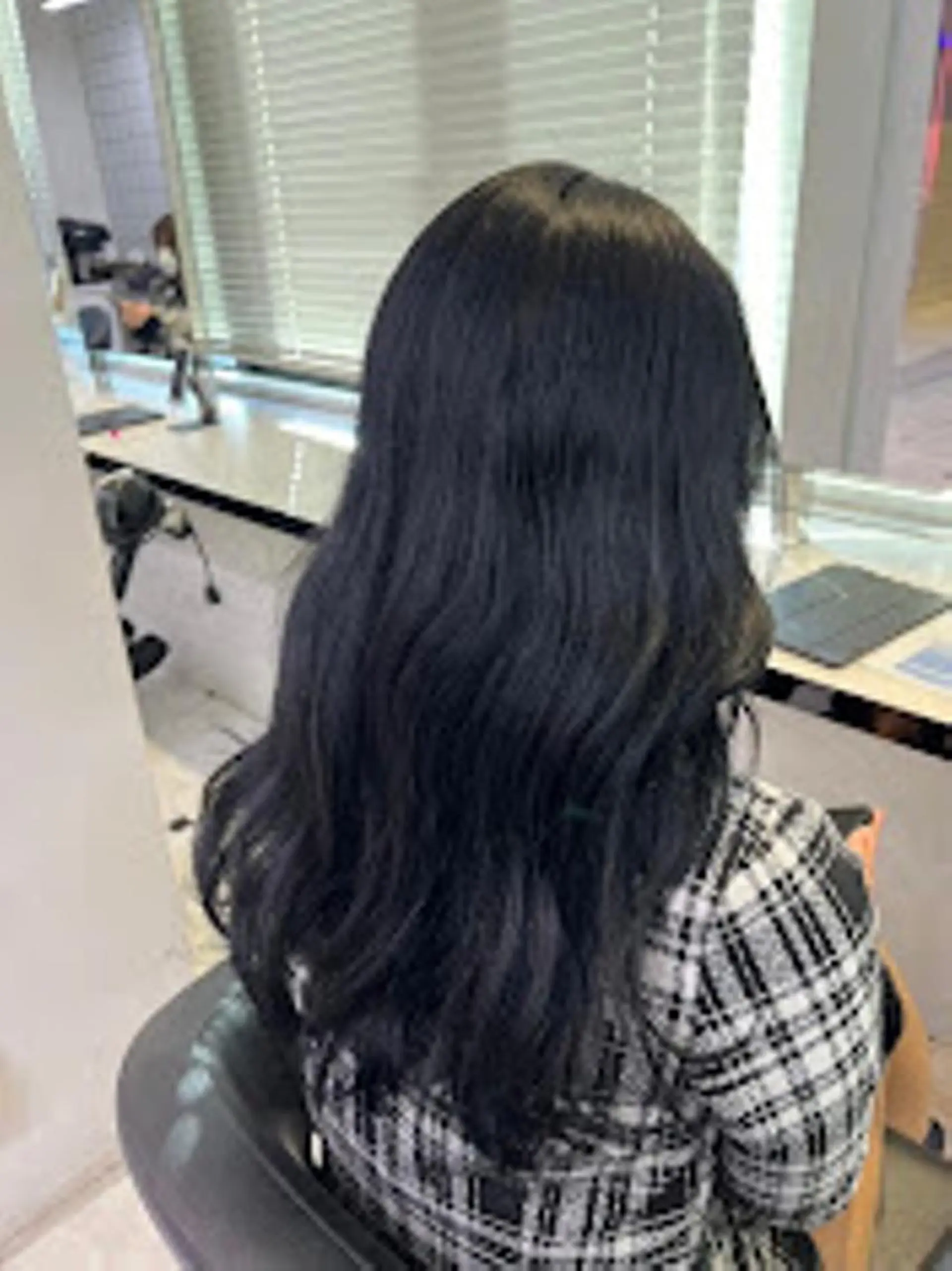 カラー official TUNE銀座🪞🪽のヘアスタイル