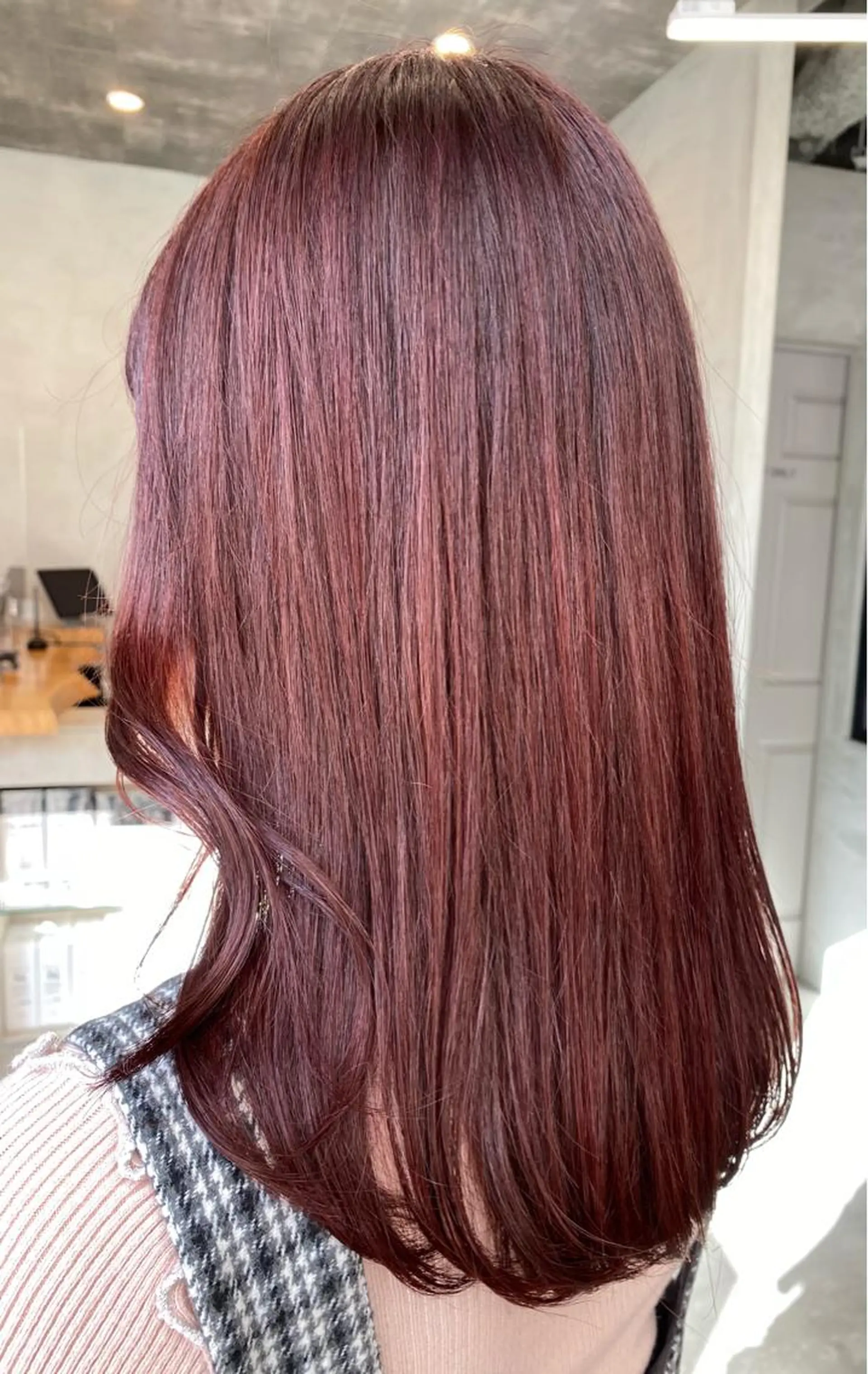 セミロング カラー ヘアアレンジ アッシュ アッシュグレー アッシュグレージュ ベージュカラー ブリーチ 💟髪質改善✴︎艶髪 /ヤマザト🦋のヘアスタイル