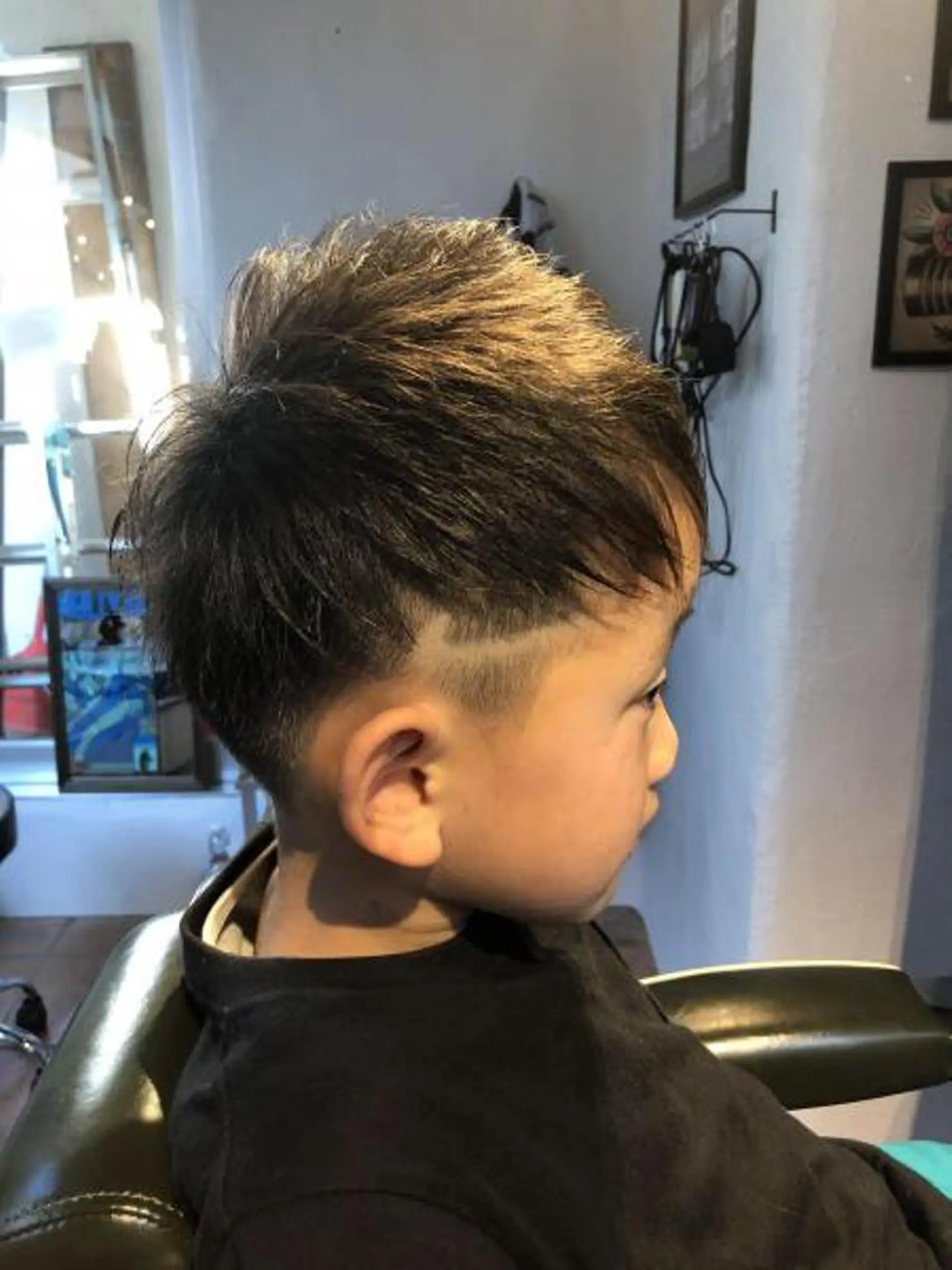 ショート メンズ キッズ ツーブロック カット 冨士川 英樹のヘアスタイル