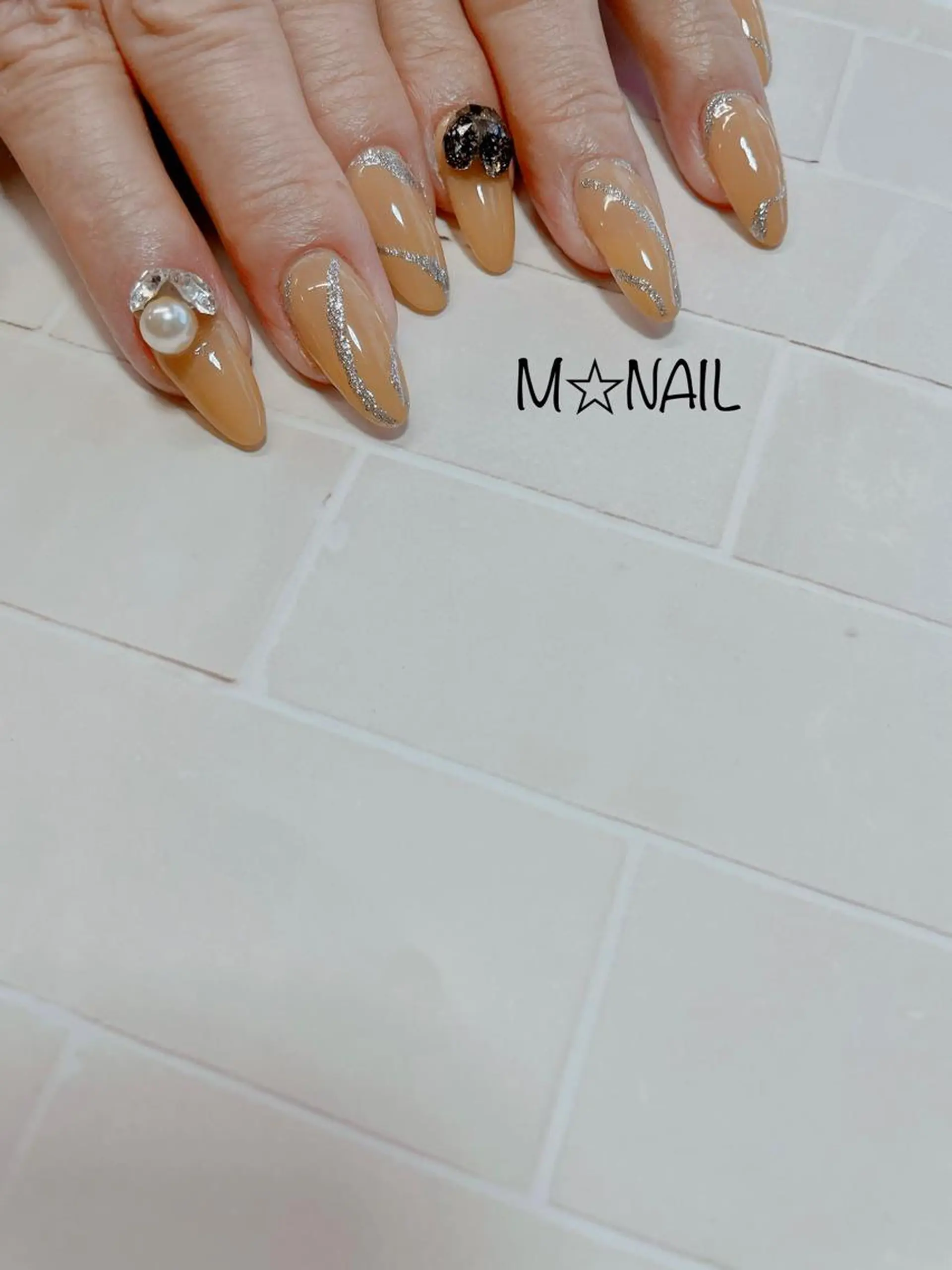 ネイル ハンドネイル M☆ NAILのネイルデザイン