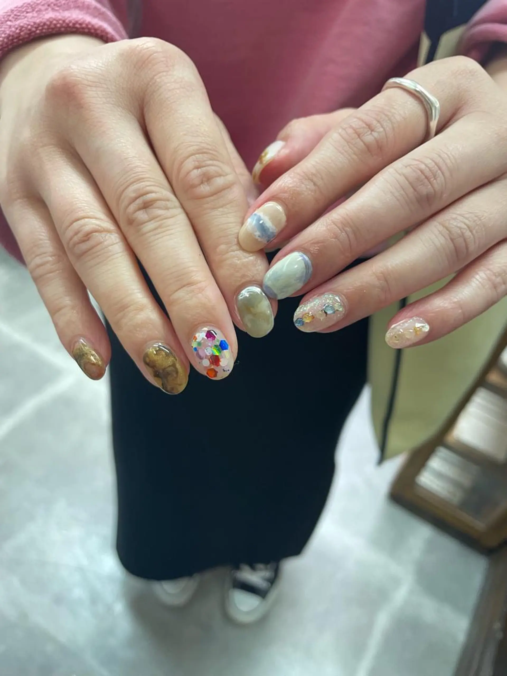 ネイル アートネイル ジェルネイル ニュアンスネイル スカルプネイル nailstudio eviz新宿店のネイルデザイン