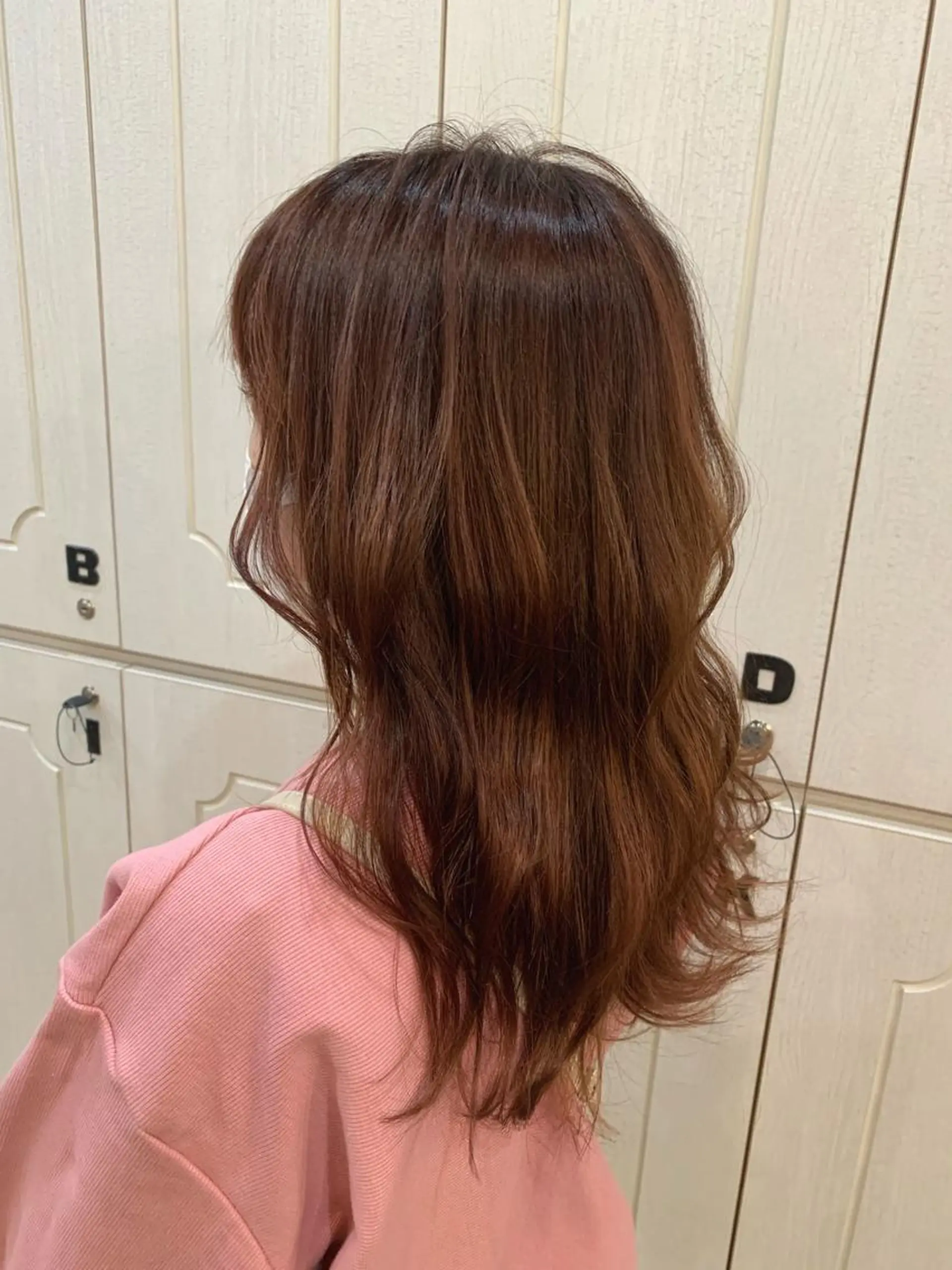 セミロング ヘアカラー LITTLE _KATOのヘアスタイル