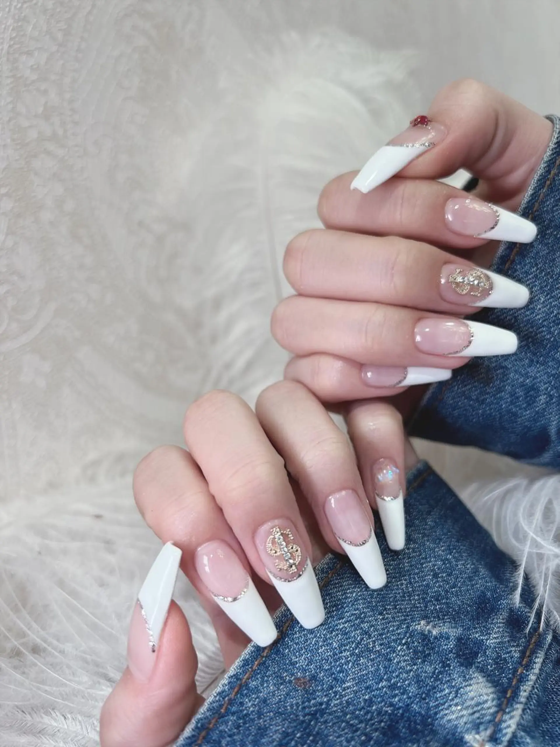 ネイル フレンチネイル Ubuntu🎀 ネイルサロン✨のネイルデザイン