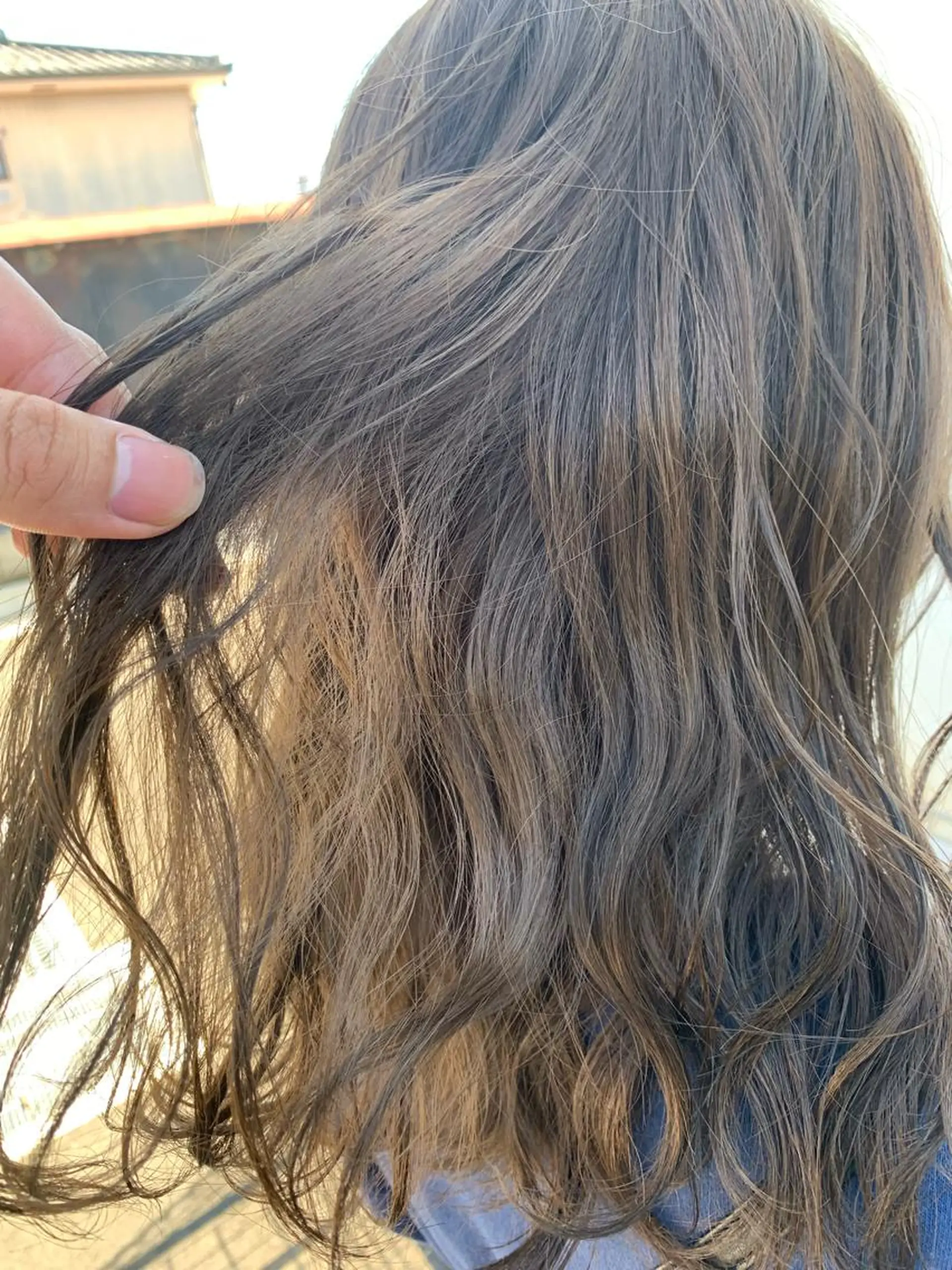 ミディアム カラー 透明感カラー グレージュ ヘアカラー 國井 瑞貴のヘアスタイル