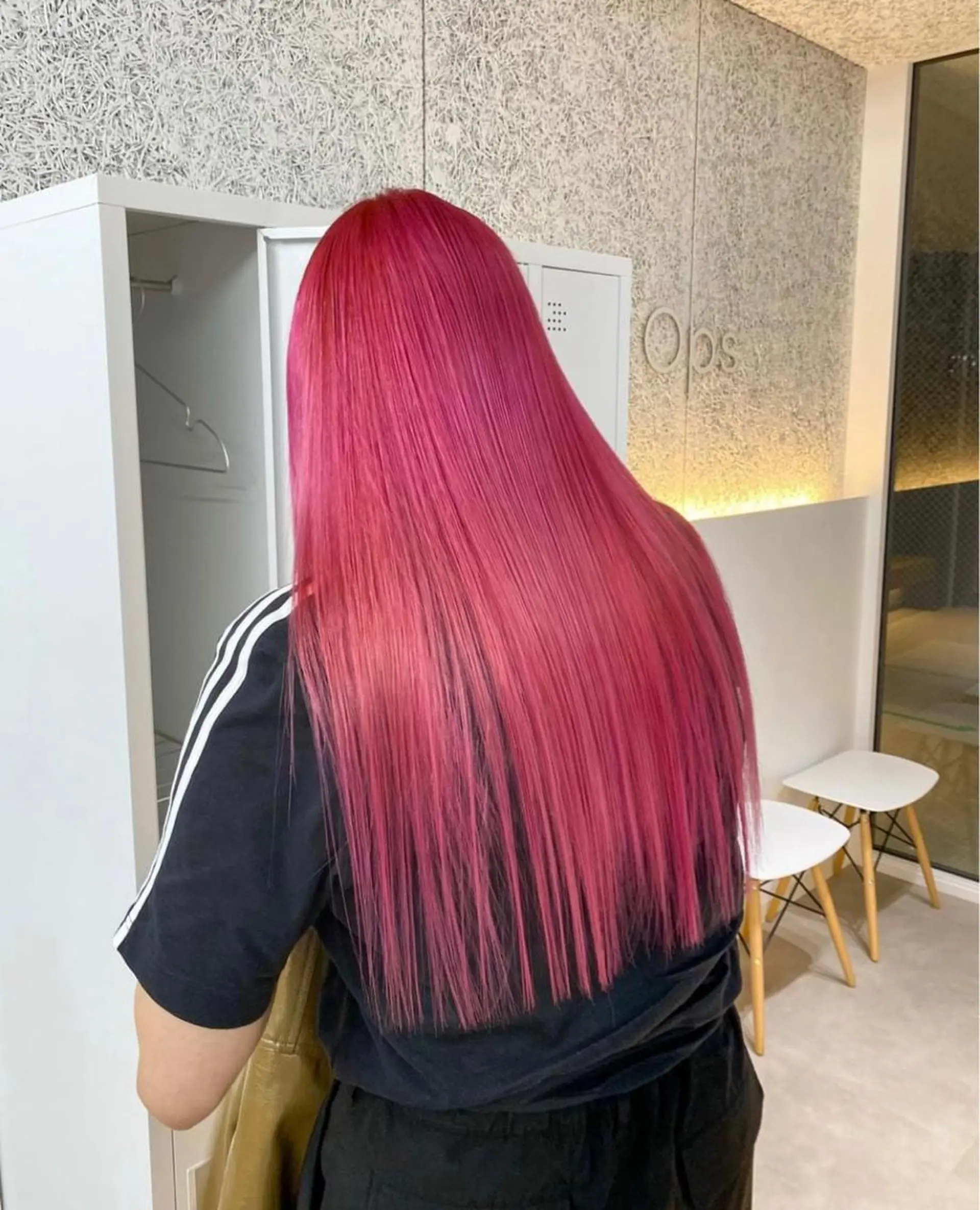 ロング カラー ピンクカラー 🌱ブリーチ・透明感 カラー/mapi🦭のヘアスタイル