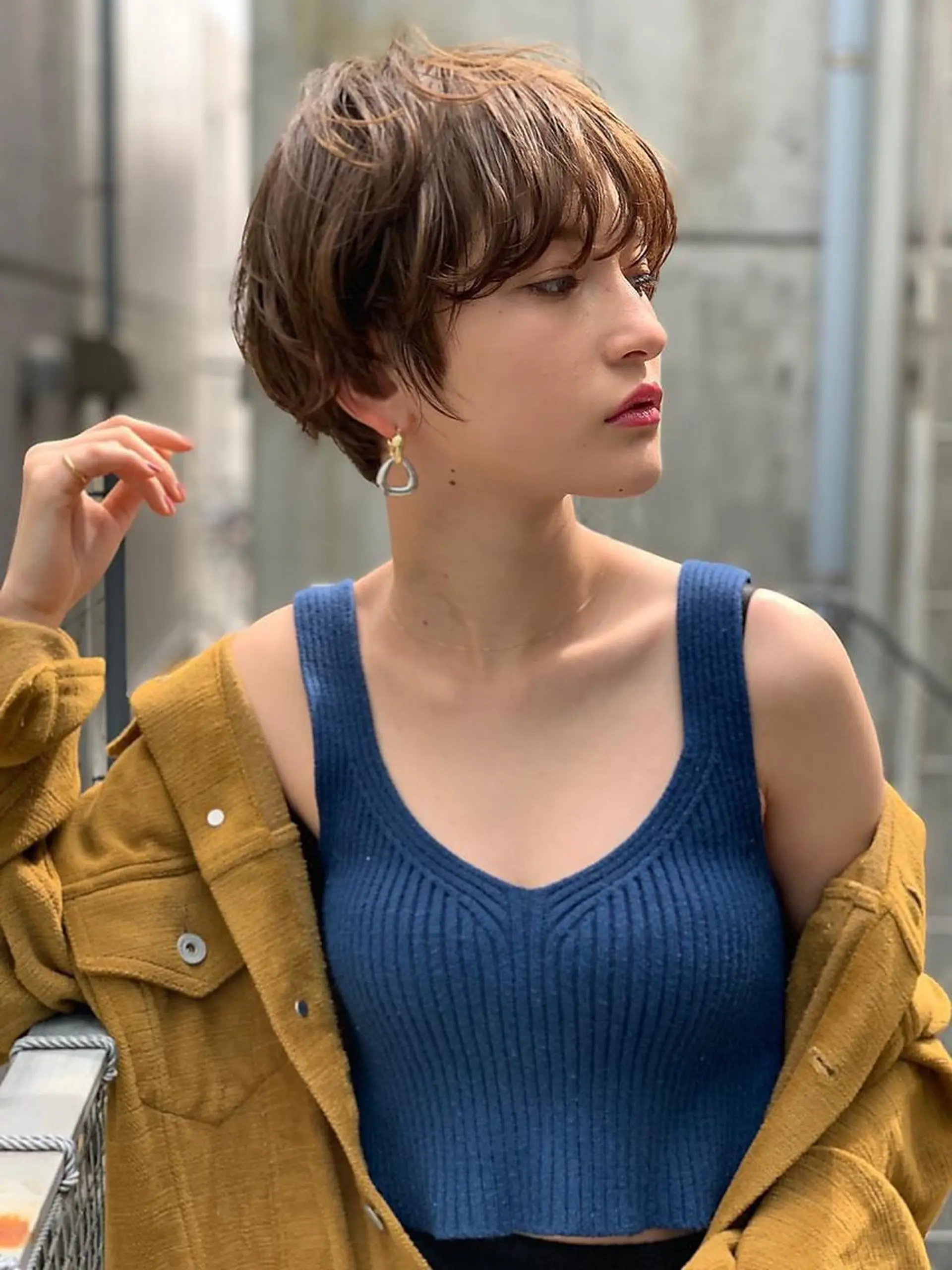 ショート カラー グレージュ ショートヘア クドウレイ fifth渋谷のヘアスタイル