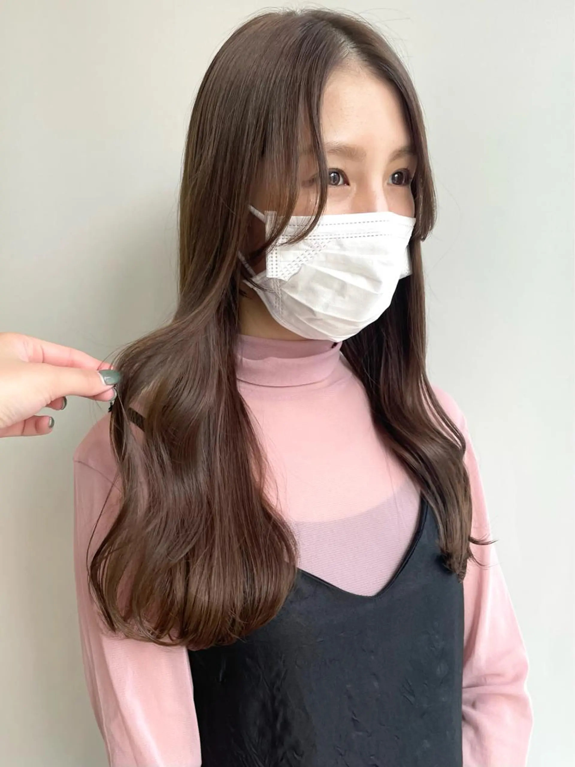 ロング カラー カット ヘアカラー トリートメント 山口 莉奈のヘアスタイル