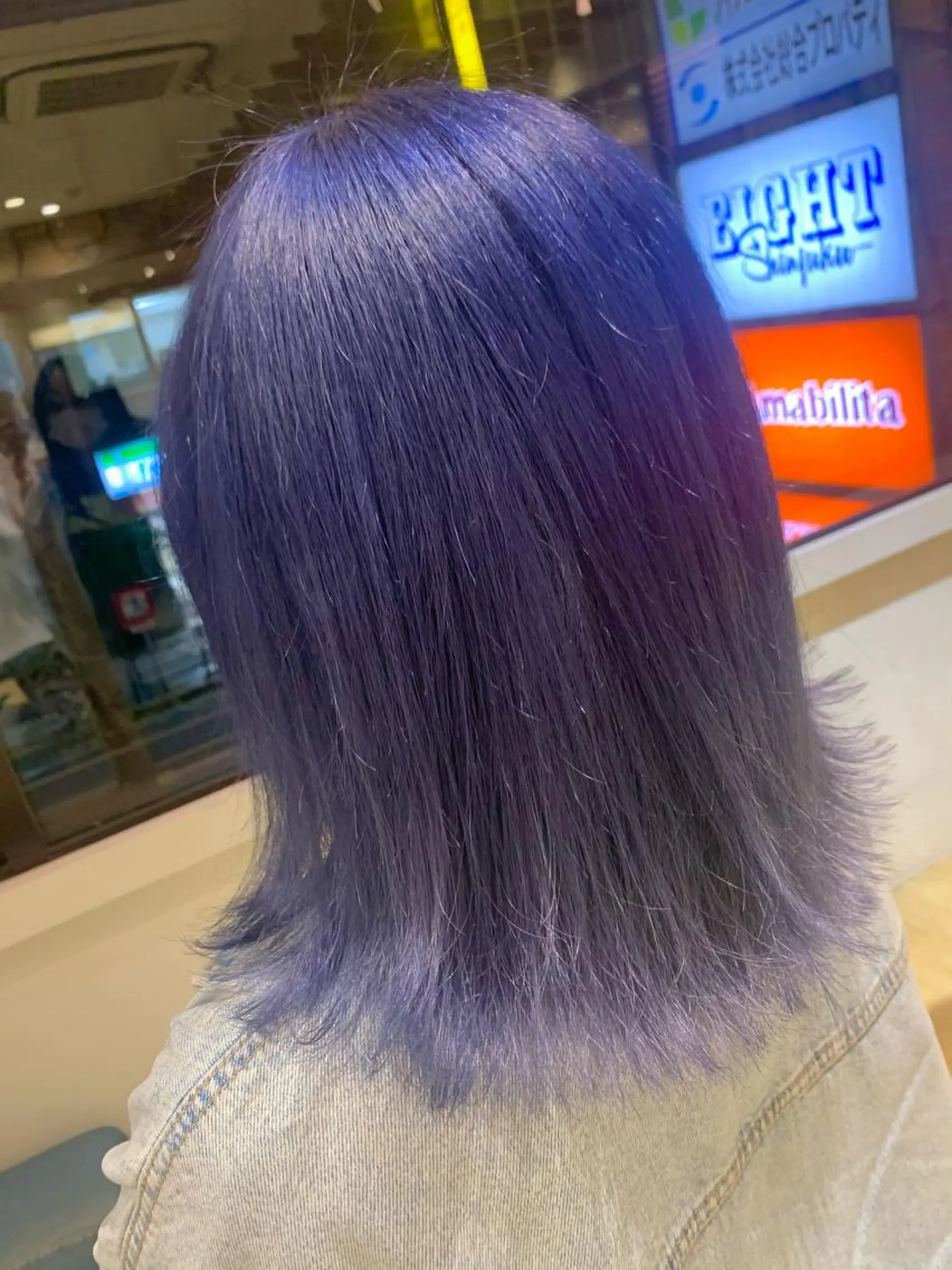 セミロング パープルカラー ヘアカラー トリートメント 渋谷ハイトーン/ デザインカラー阿部のヘアスタイル