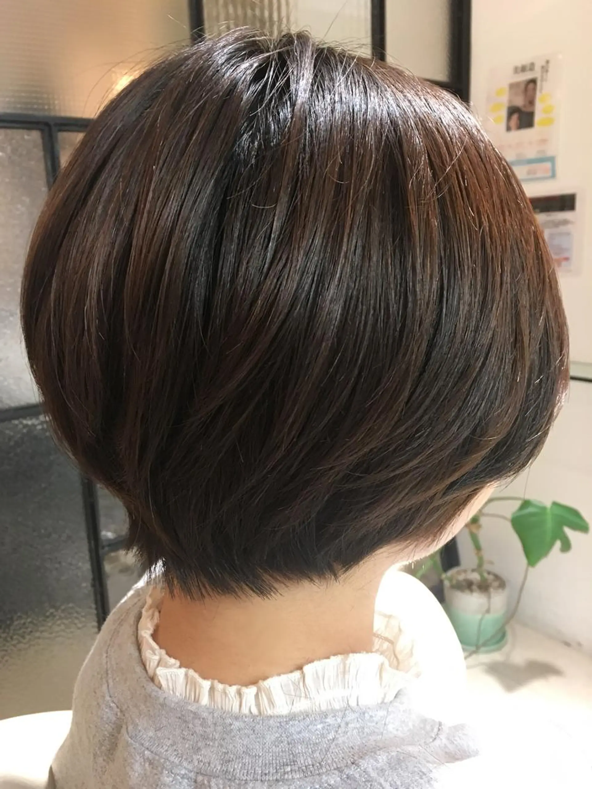 ショート 安永 涼のヘアスタイル