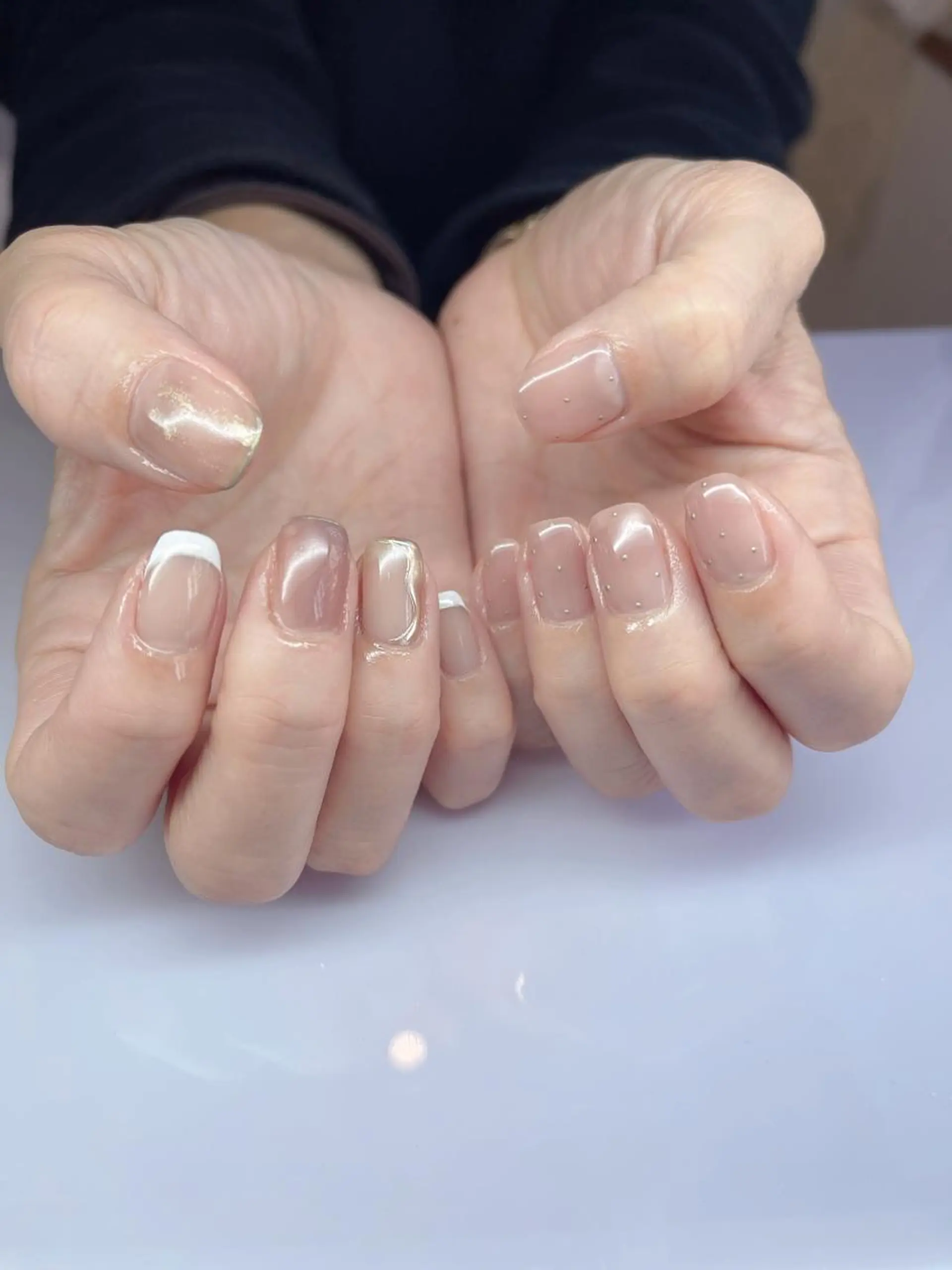 ミディアム ネイル ハンドネイル 長さ出し専門 nynaのネイルデザイン